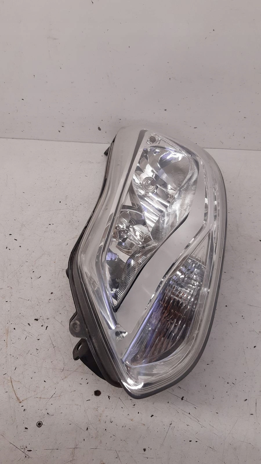 light front front left Ford Focus MK3 1,0 Ecoboost
