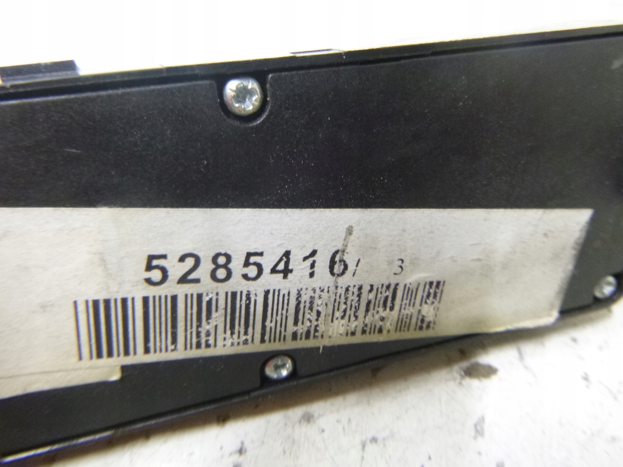 switch panel of the window left Mercedes W220 2002r. 2208201010