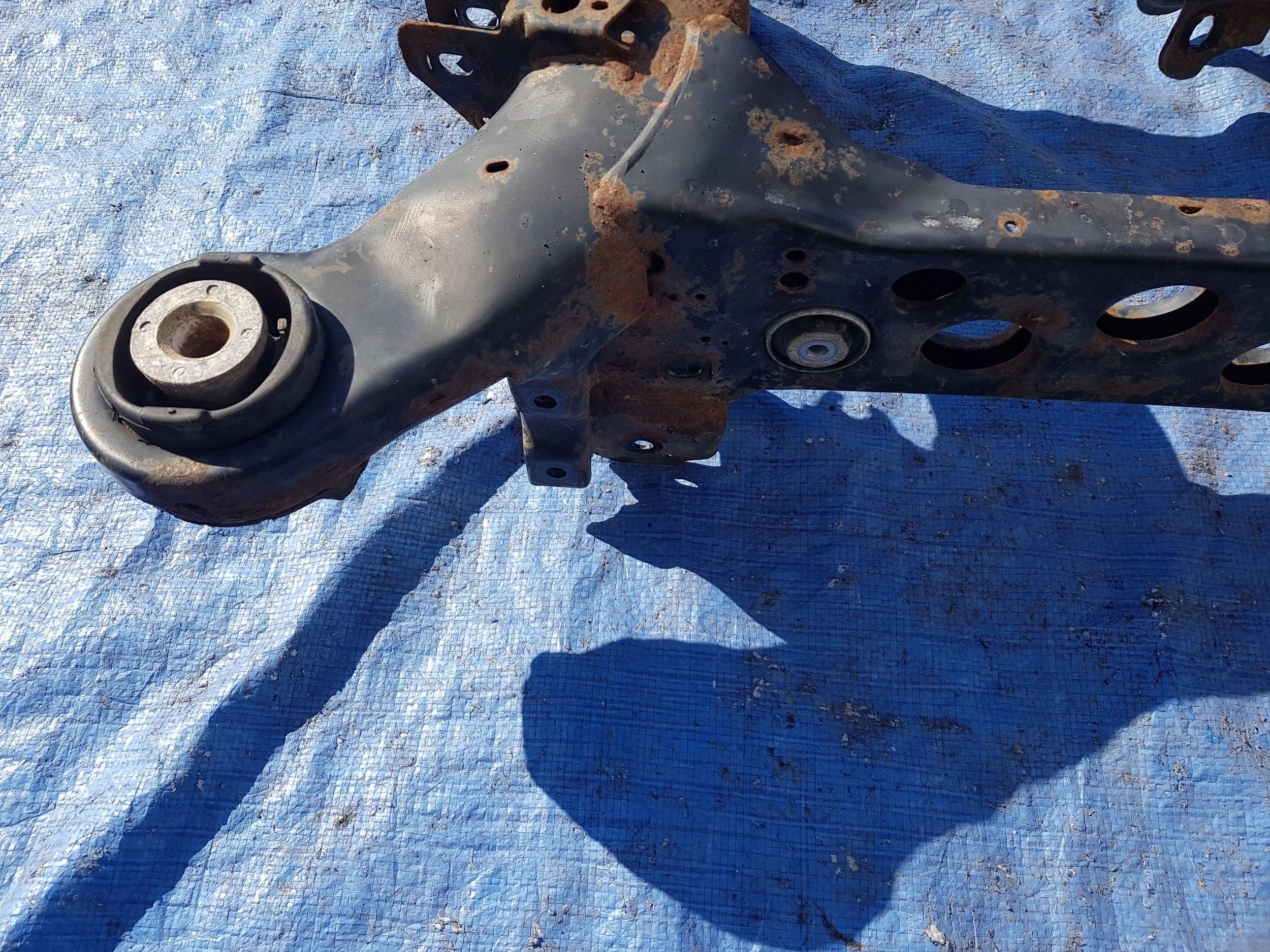 axle beam rear part MERCEDES ML W166 sider subframe axle beam