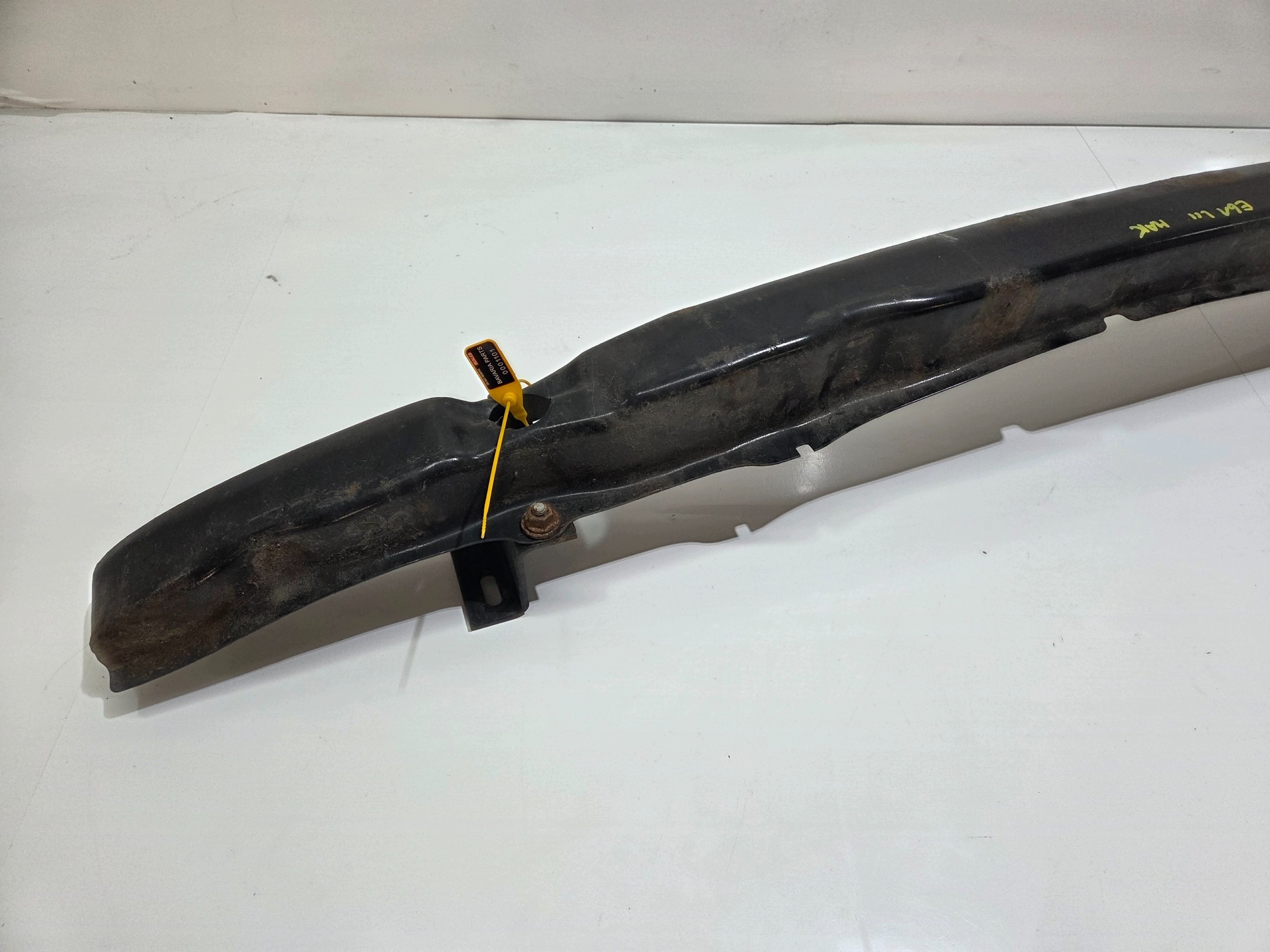 bumper support of the rear below towing BMW E61 7060788