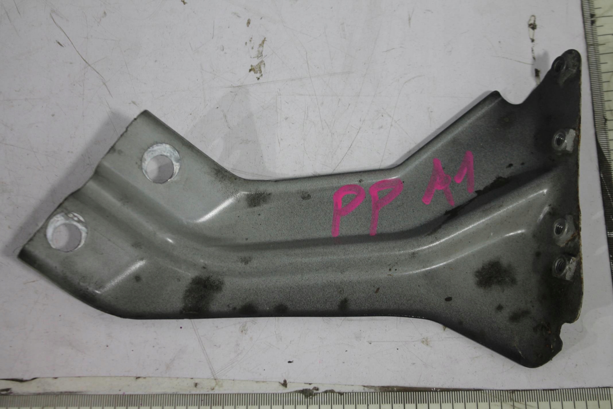 Console Droite Avant Avant AUDI A1 8X 10-18