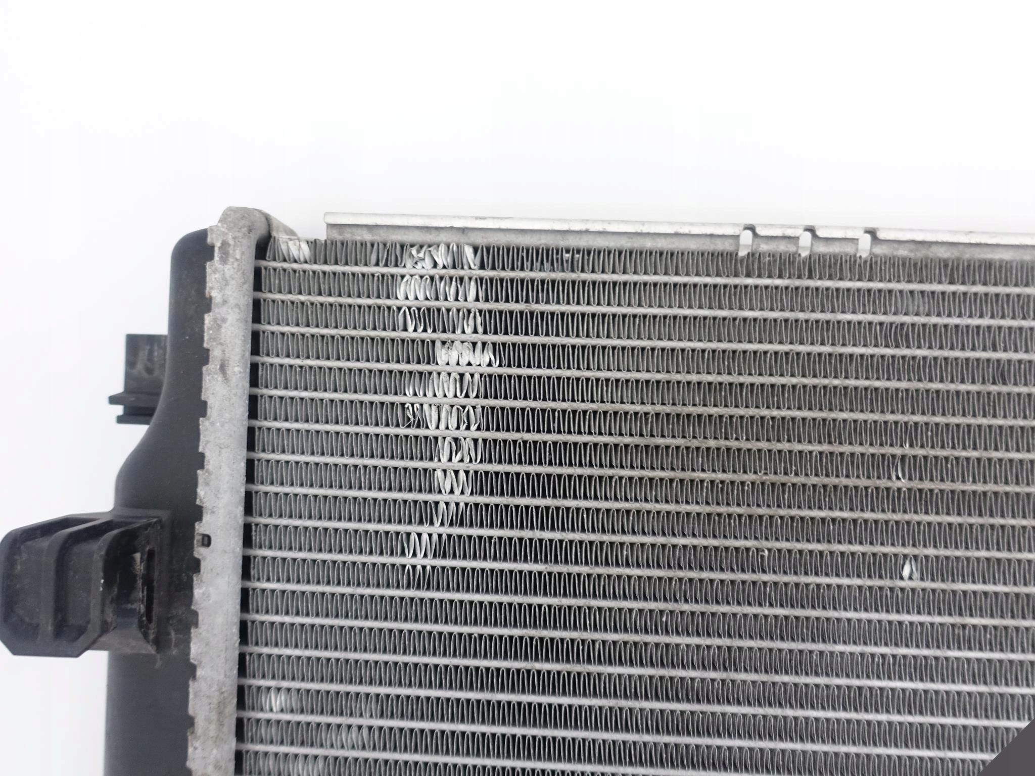 AUDI A3 SEAT LEON 5F VW PASSAT 3G SKODA radiator