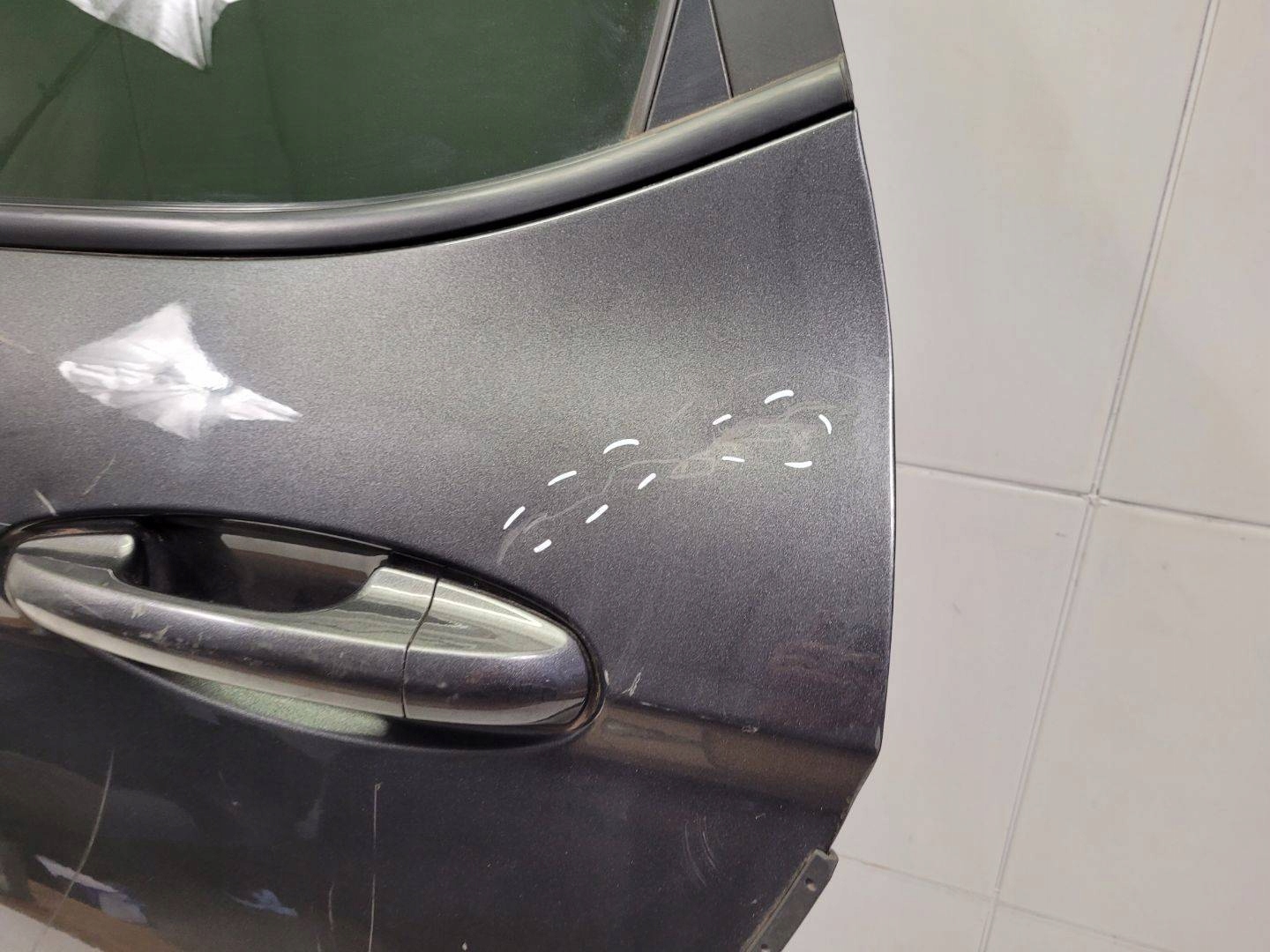 ajtó far bal strona Ford Fiesta 7 2019
