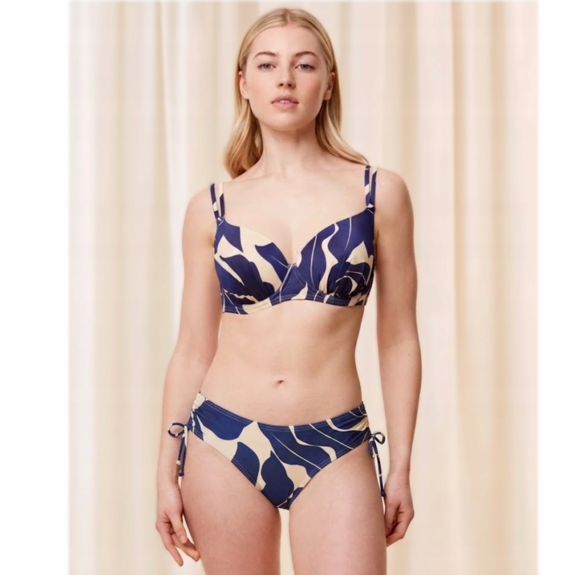 Triumph Hora Bikini Summer Allure Wp Fiszbiny 44E 90E Kalhotky 44 Komplet