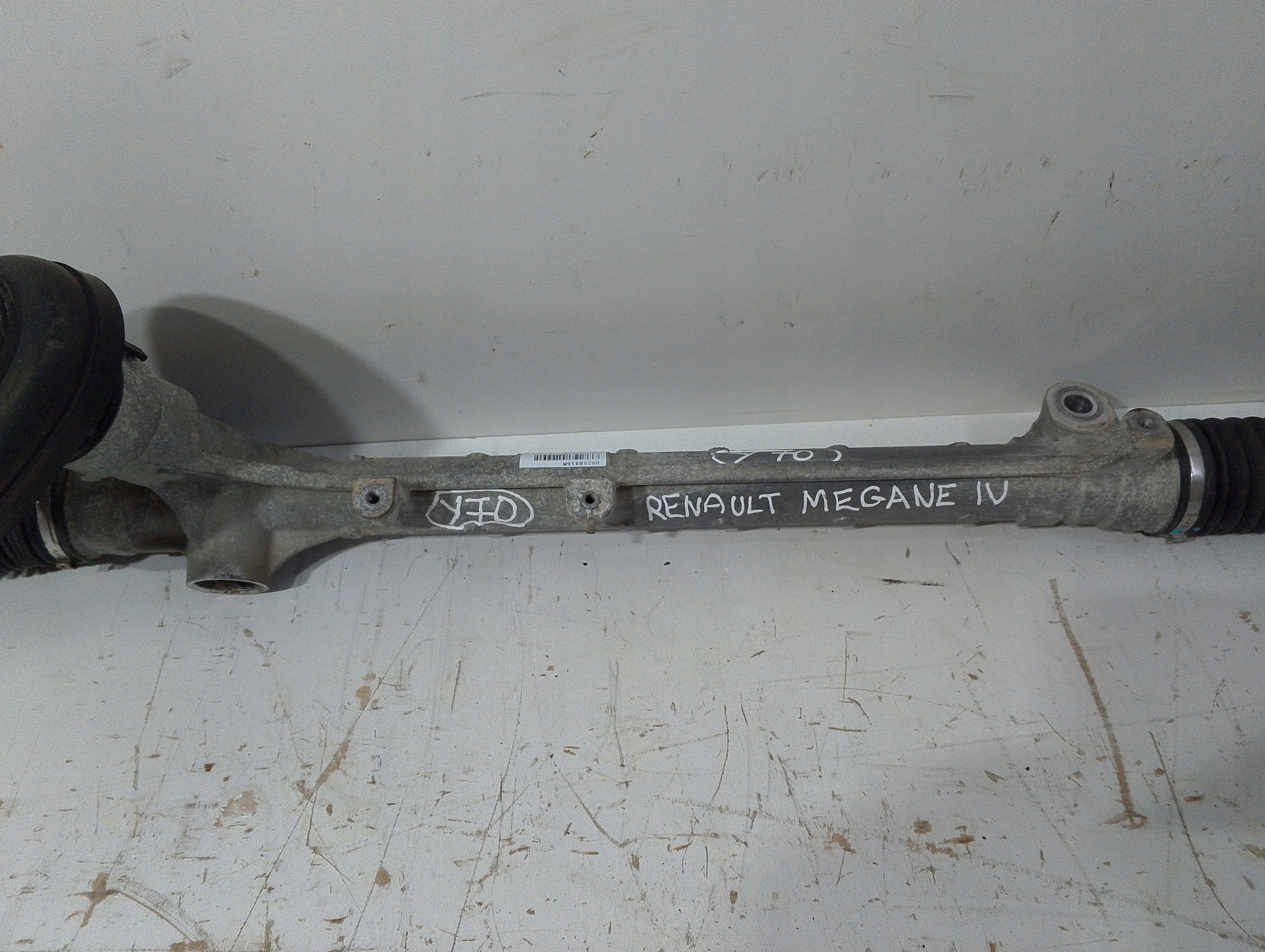 RENAULT MEGANE IV control 490017441R (Y70)