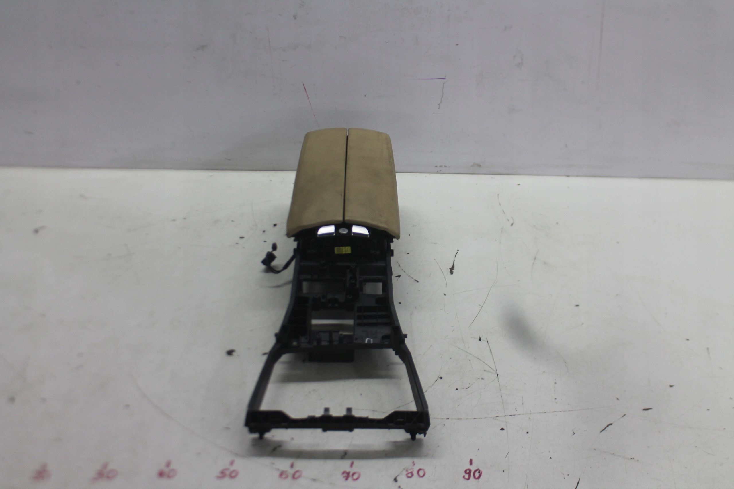 TUNEL central armrest front BMW SERIA 5 GT F07 09-17