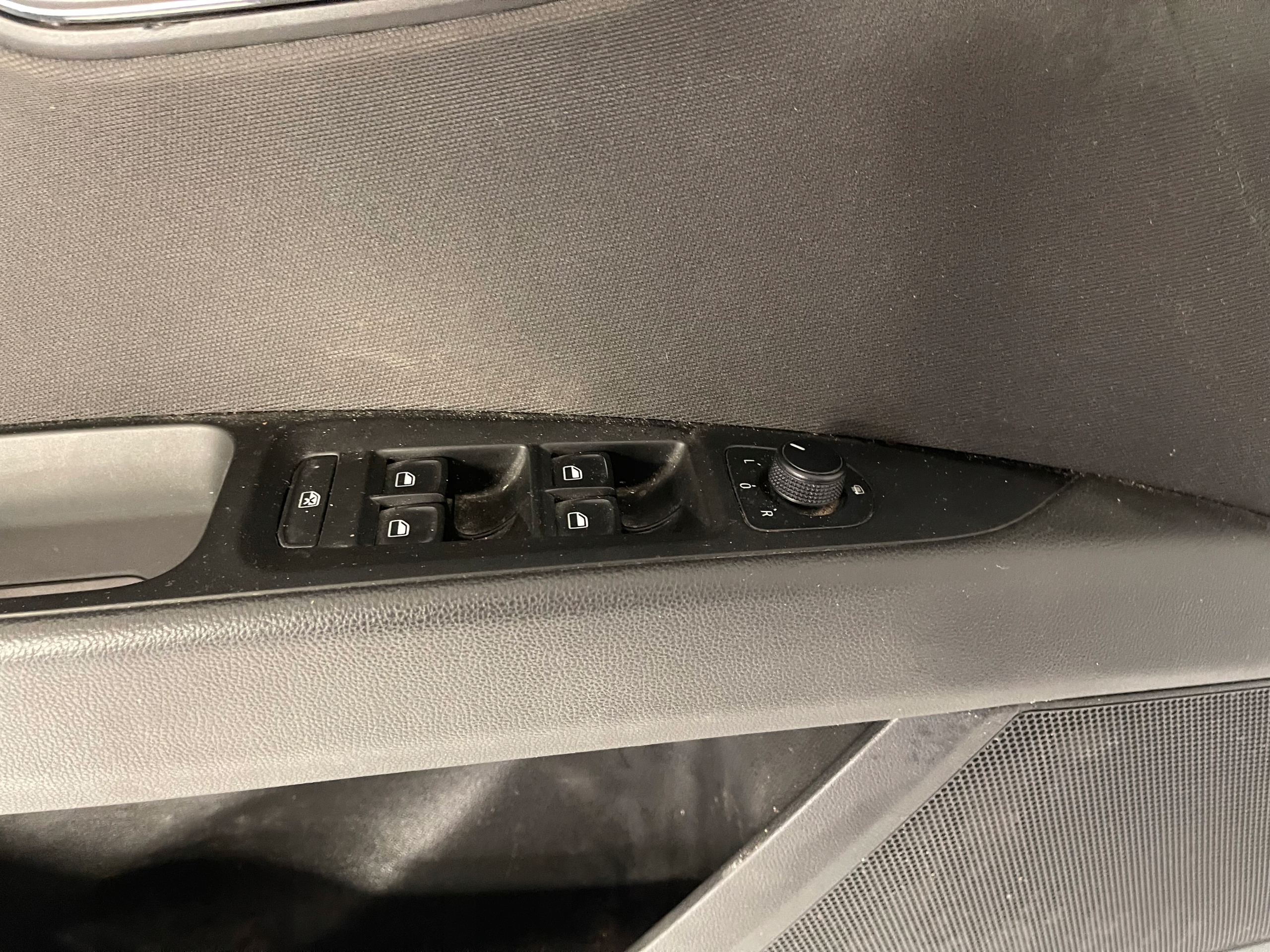 SEAT LEON III 3 5F upholstery side door left front front 5F4867113