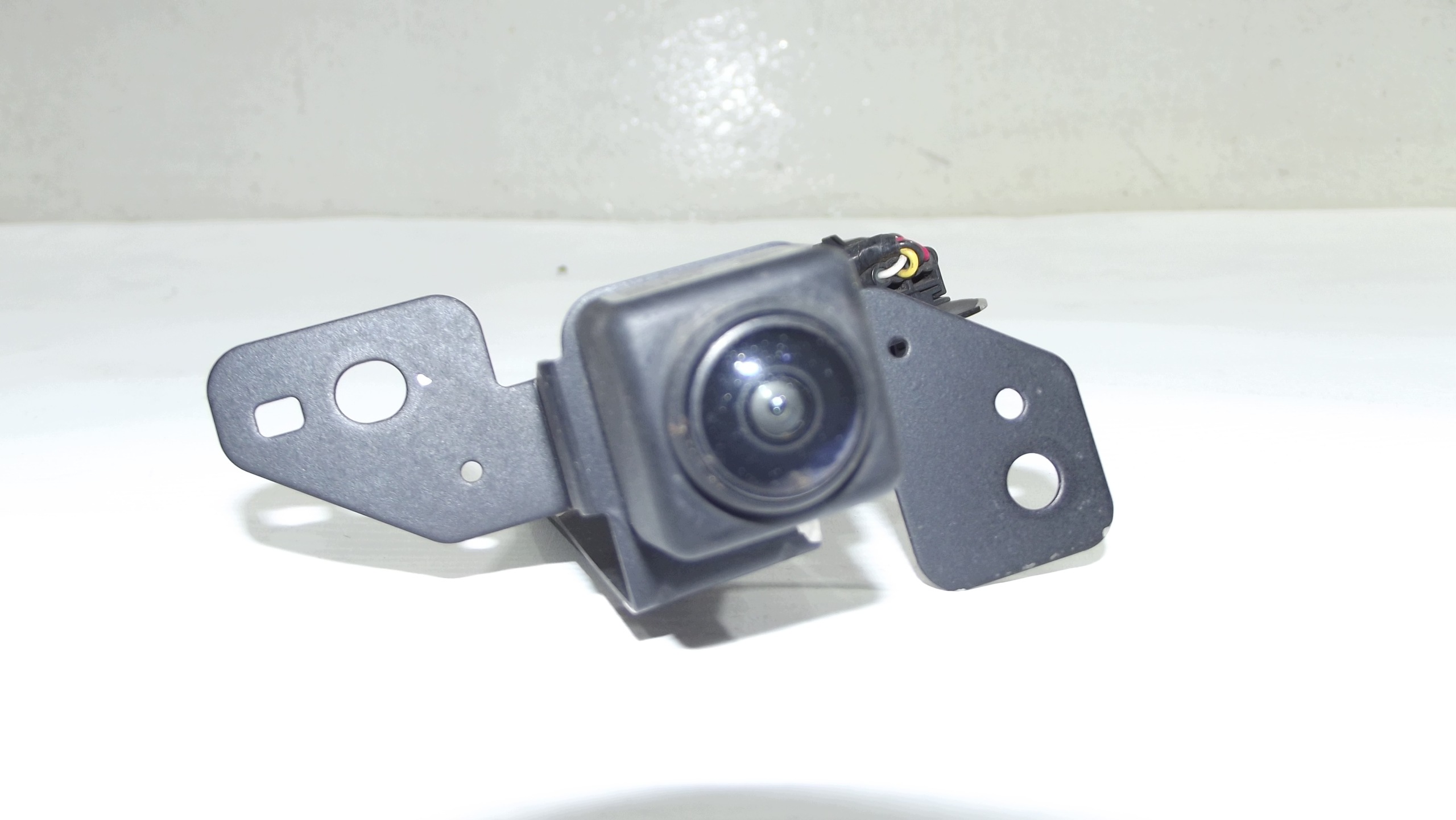 Nissan Navara Renault Alaskan kamera front 284F1-5JN0A