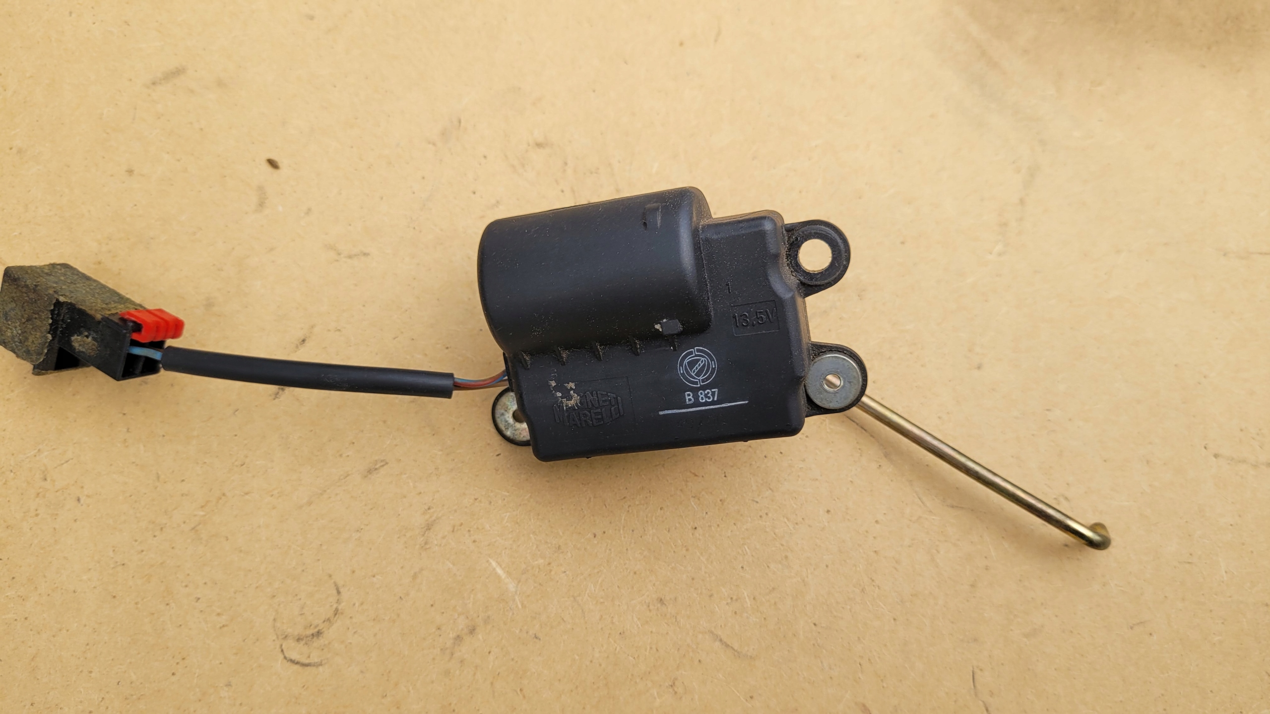 Manopola Magneti Marelli 8000086100177 - Ricambio Universale Per Batterie - Foto 5