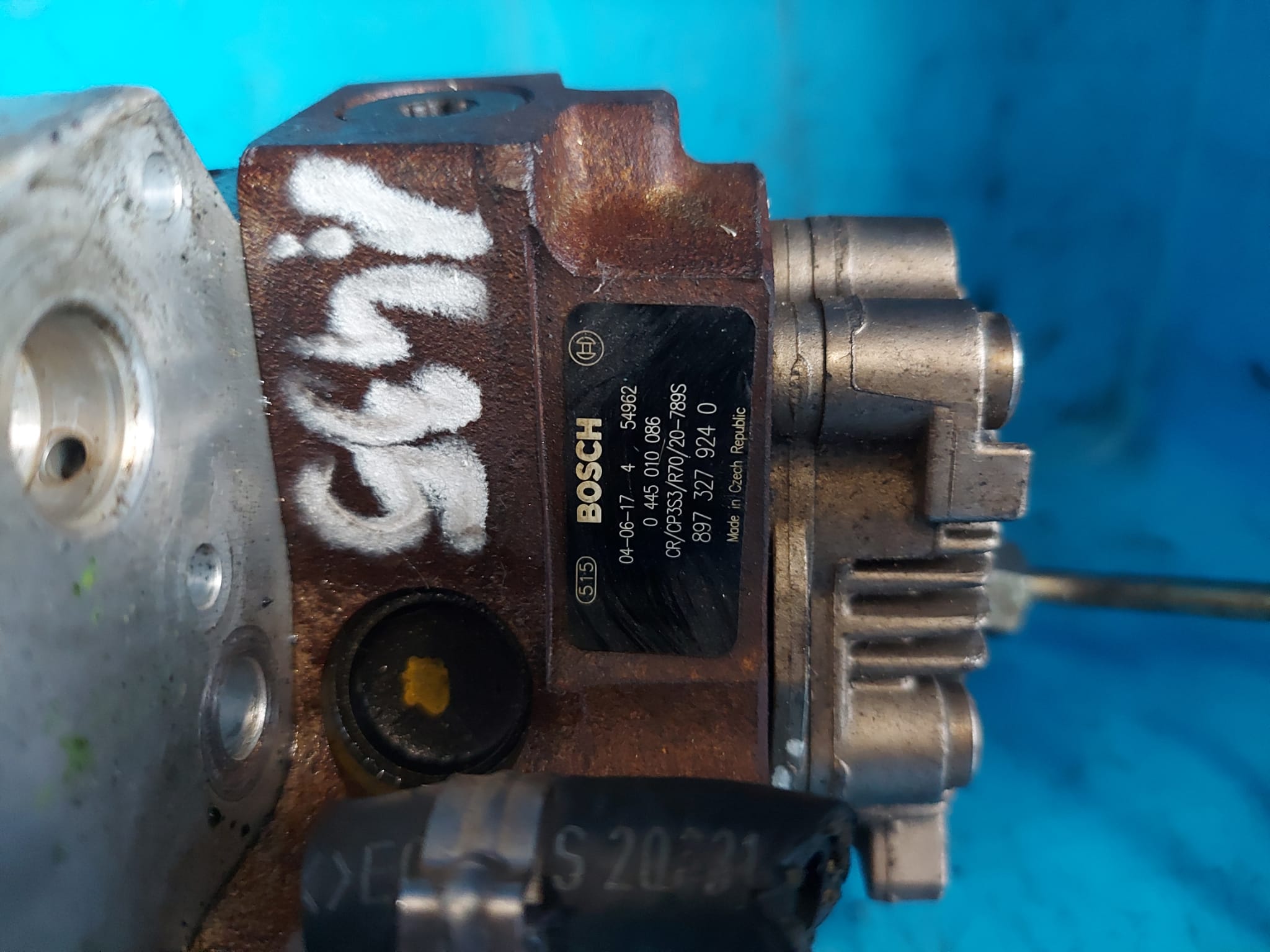 injection pump BOSCH ASTRA 1.7TD 0445010086