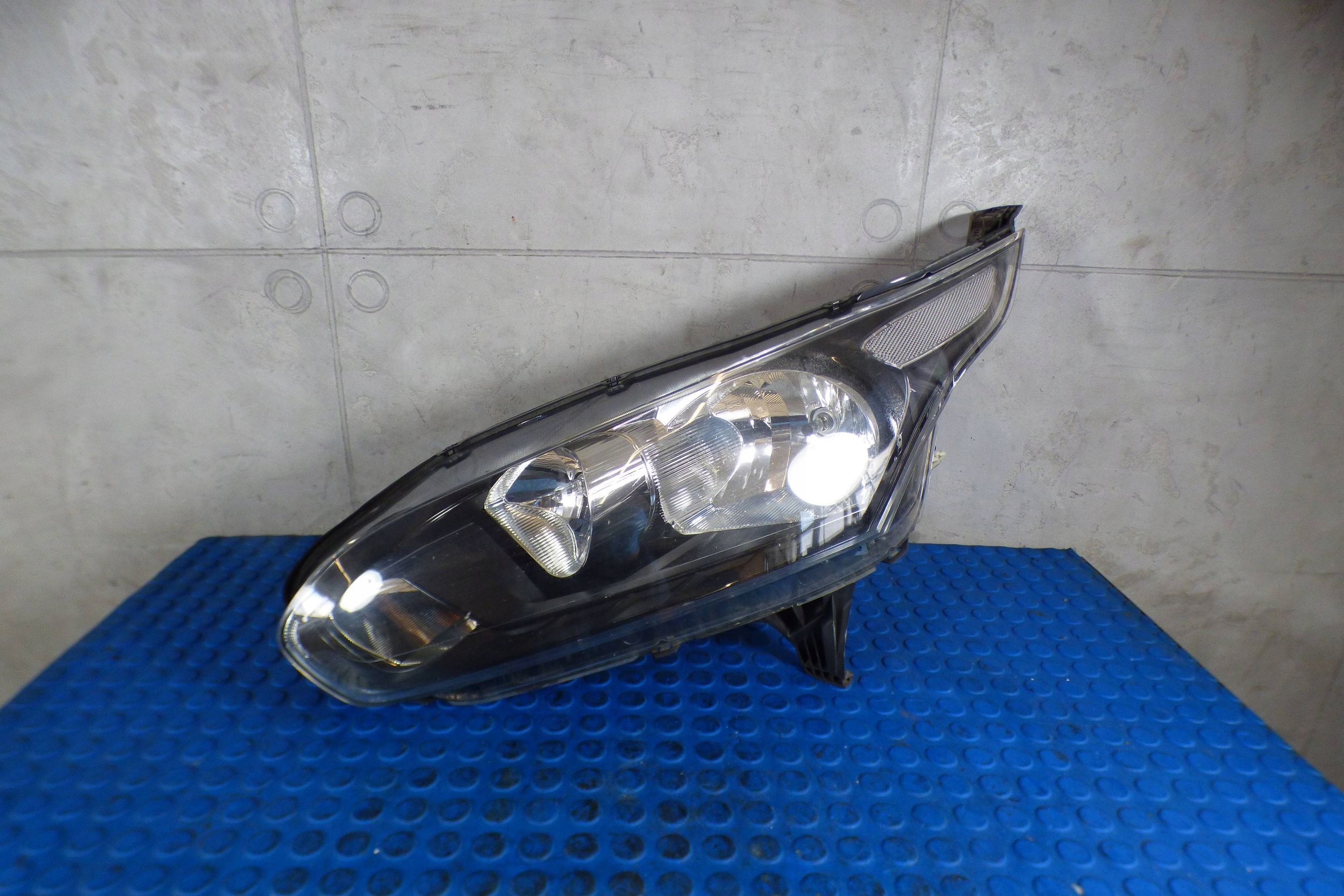 reflektor light left DT11-13W030DC stbdb original Transit Connect II MK2