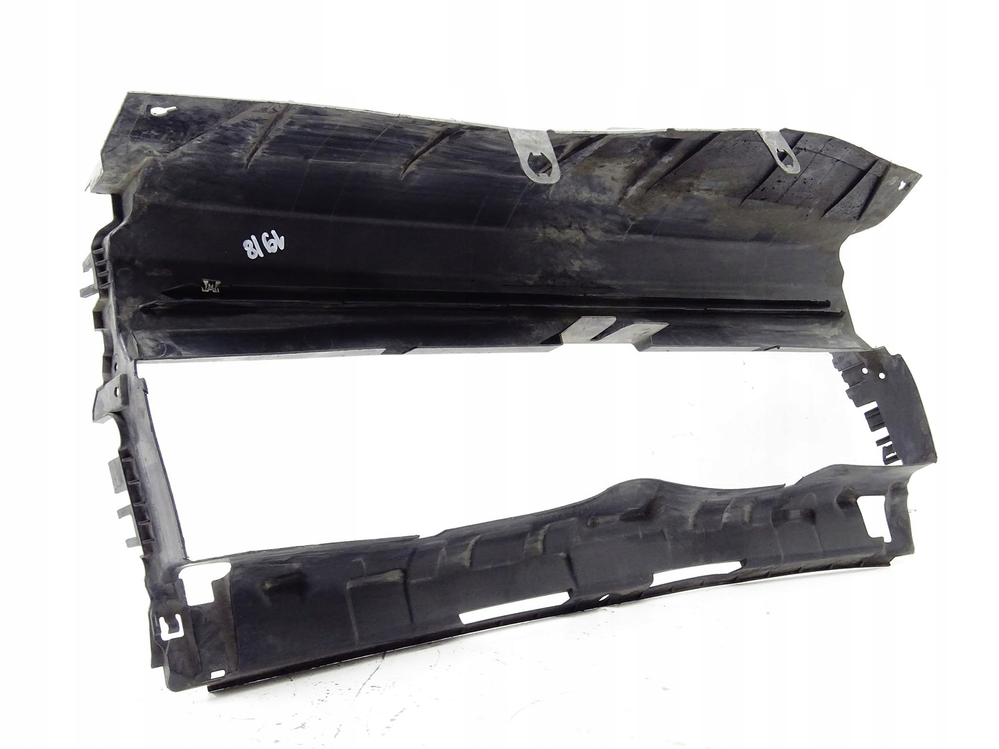 air duct air line central front front PORSCHE MACAN S 95B 95B121707B
