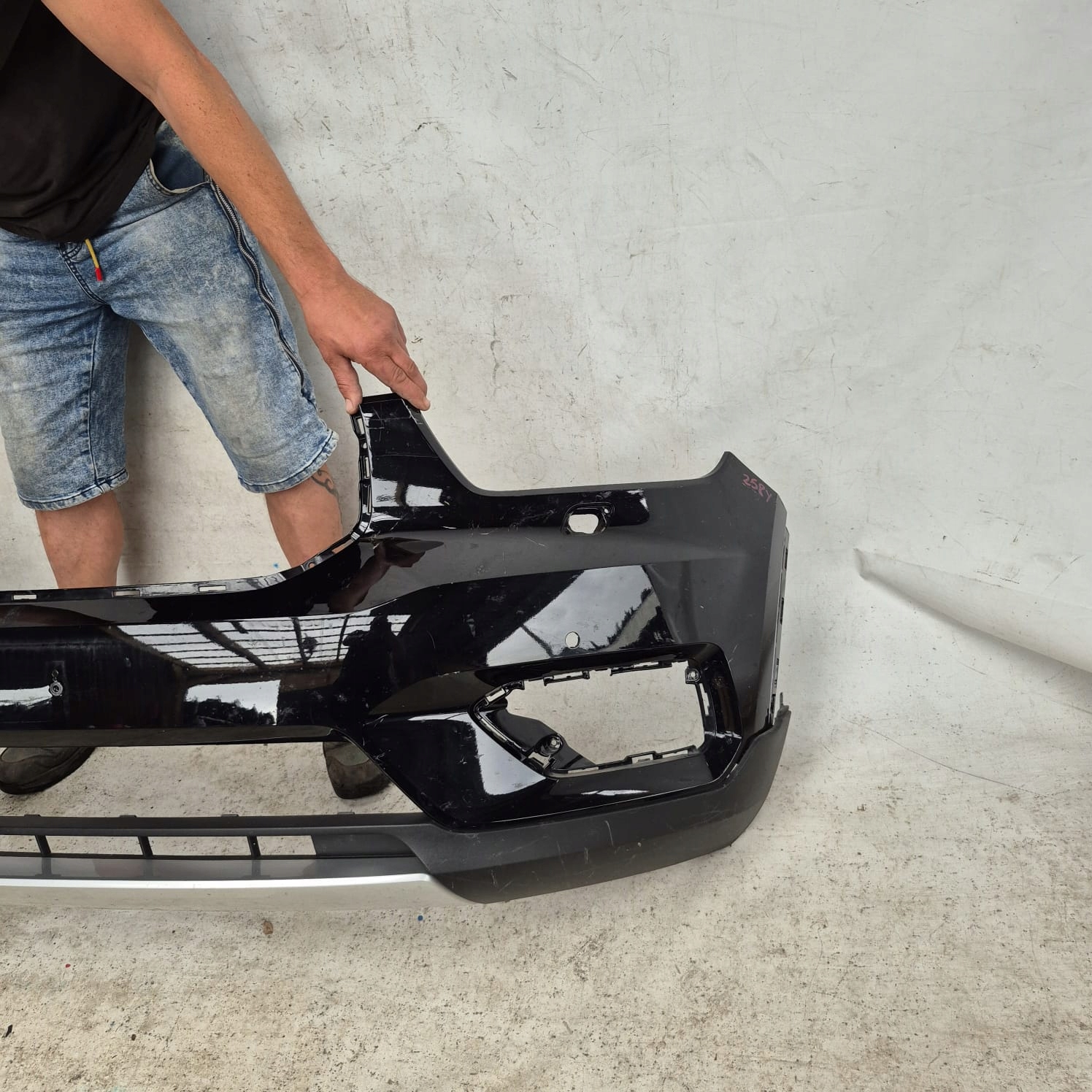 VOLVO XC40 II 17- bumper front front SPR PDC 31449359