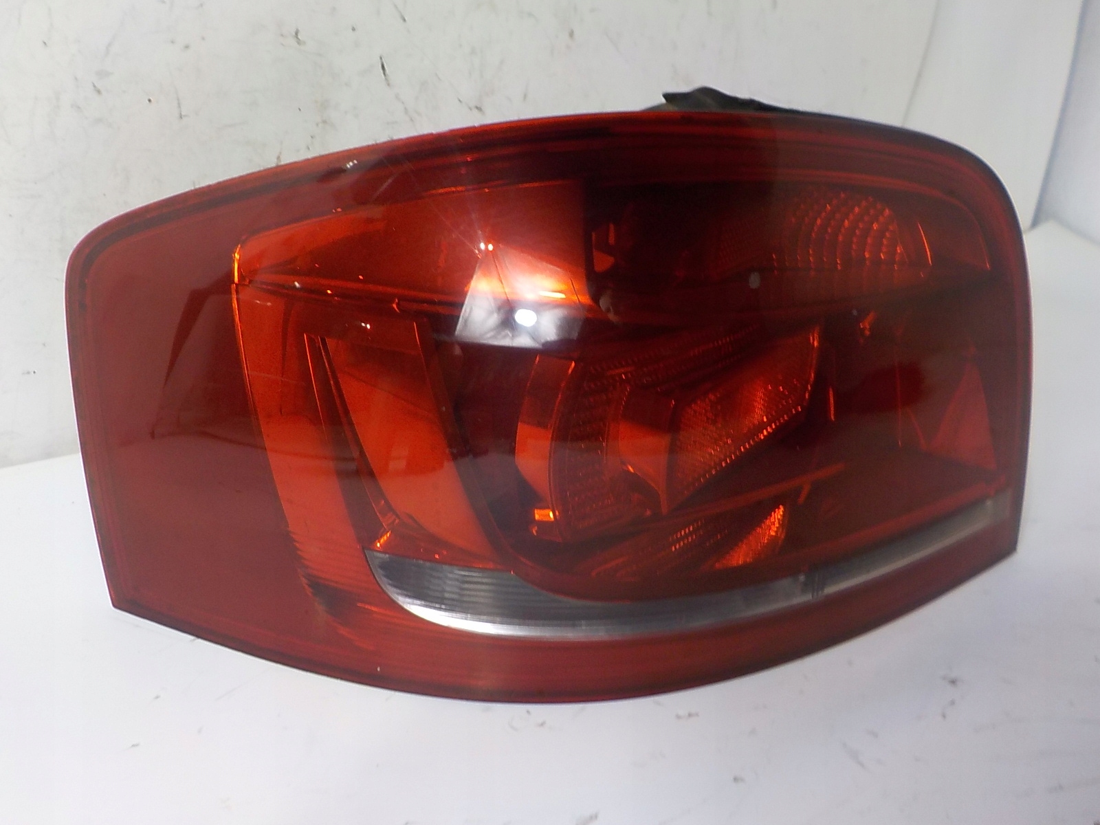 AUDI A3 II 8P LIFT light left rear left rear part UK