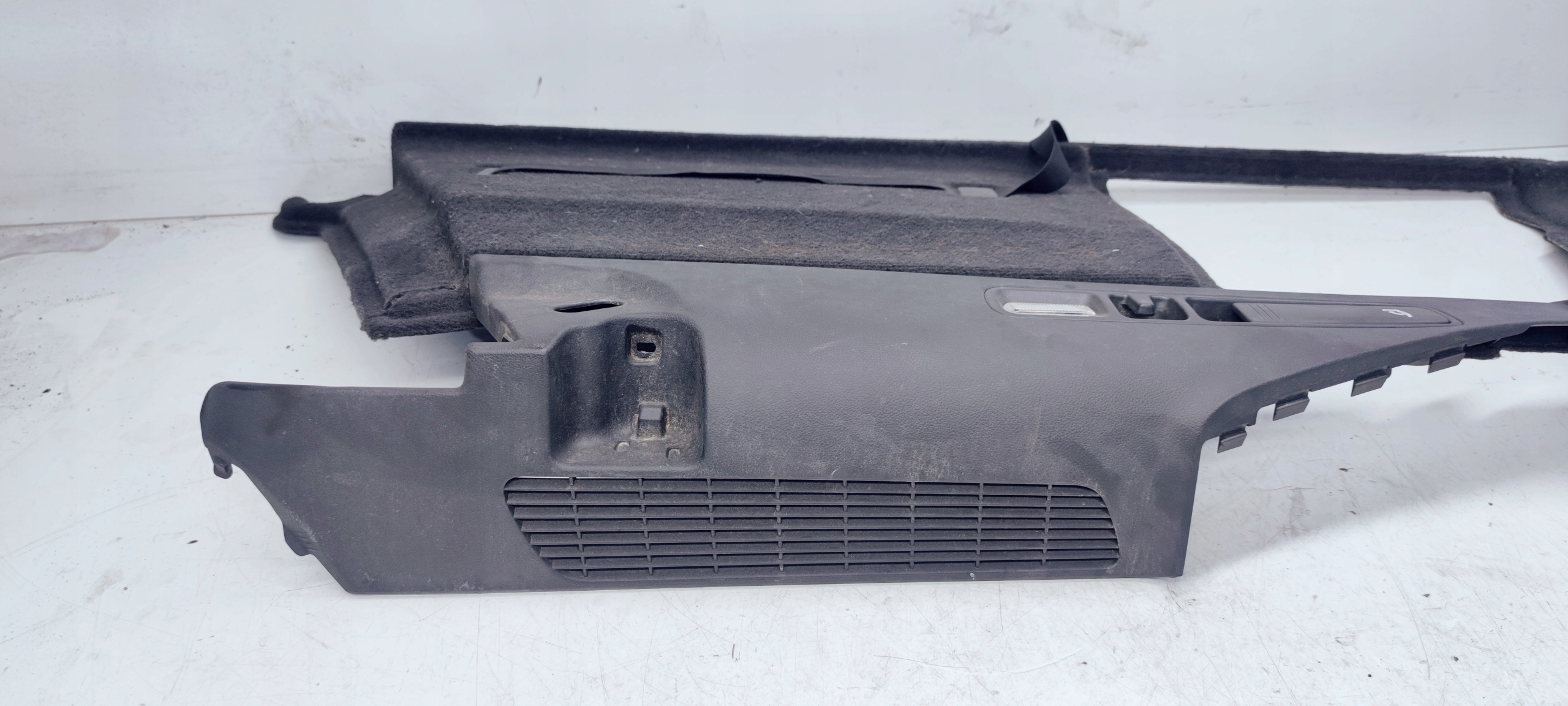 boot upholstery AUDI A6 C7 4G9863879