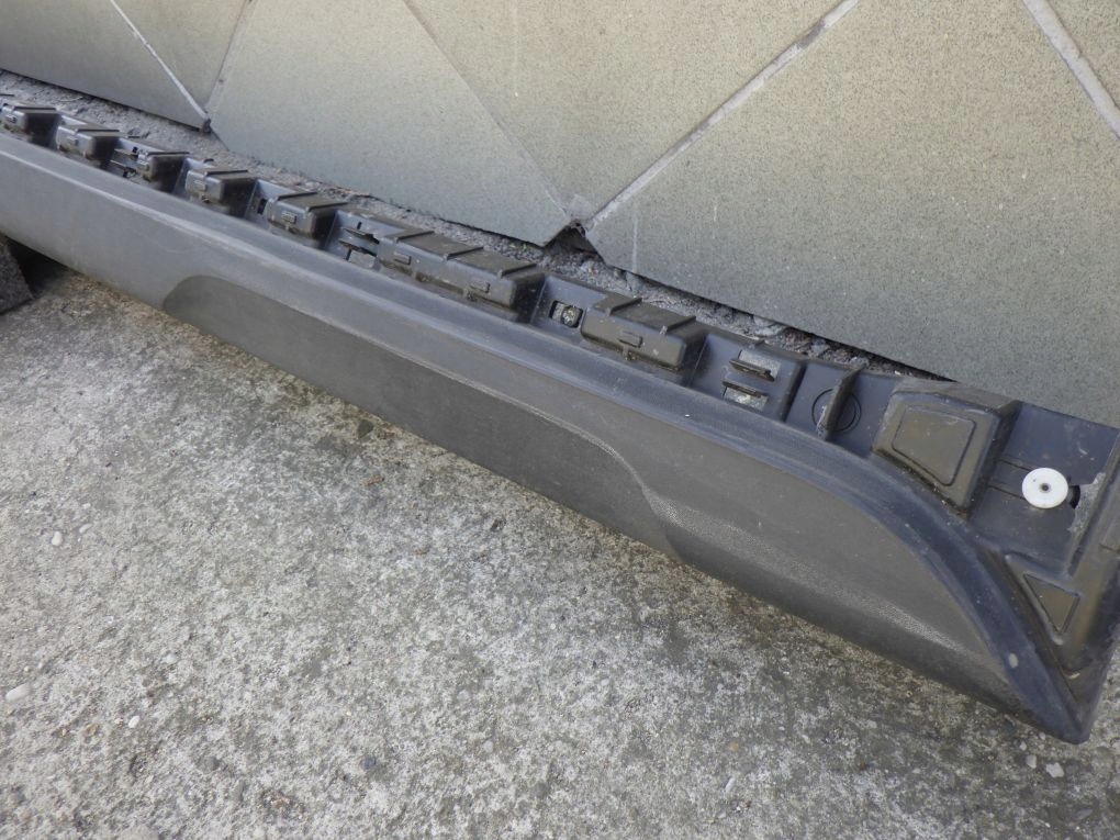 DACIA DUSTER II 2 17- moulding threshold right