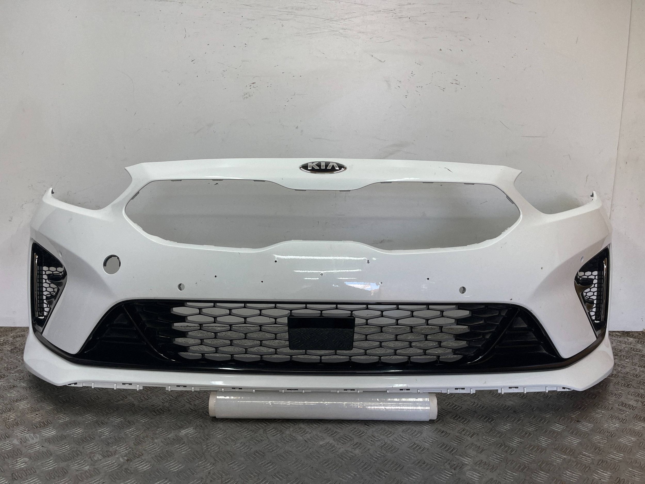 front bumper front KIA CEED GT PRO CEED III 3 18- 86511-J7700