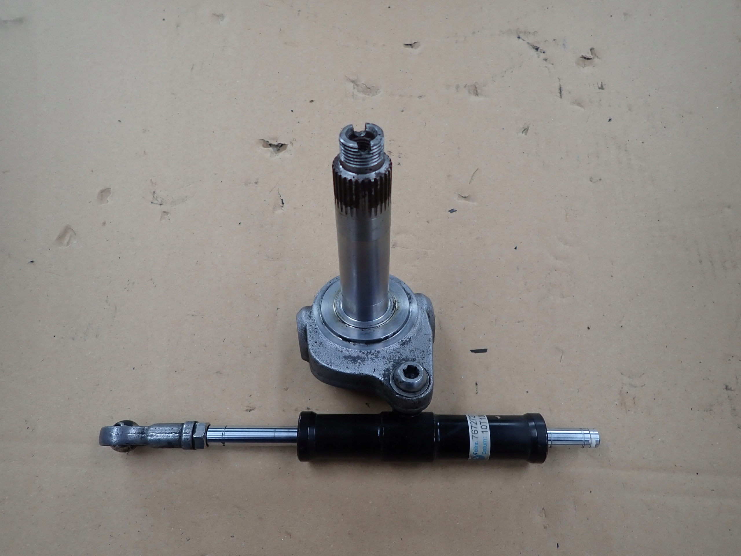 7672727 - BMW K1300S R K1200R gt амортизатор поворота подседельный штырь