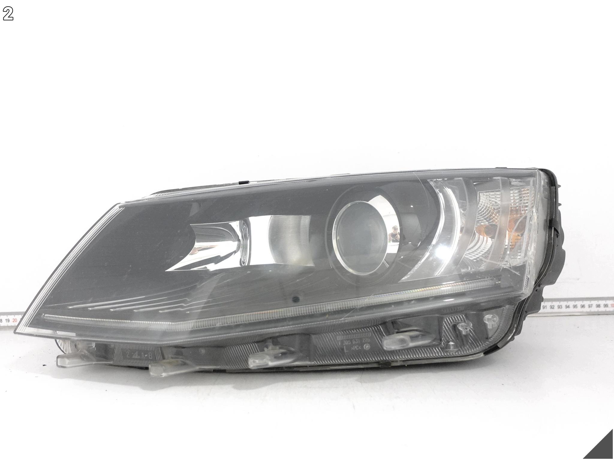 SKODA OCTAVIA III 5E1 12-16 light HEADLIGHT XENON + LED left front EUROPA