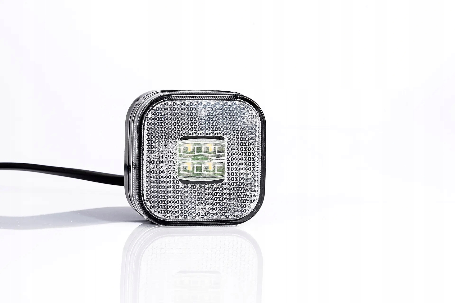 LAMPA LAMPKA OBRYSOWA DIODOWA LED 12/24V BIAŁA Producent części Fristom