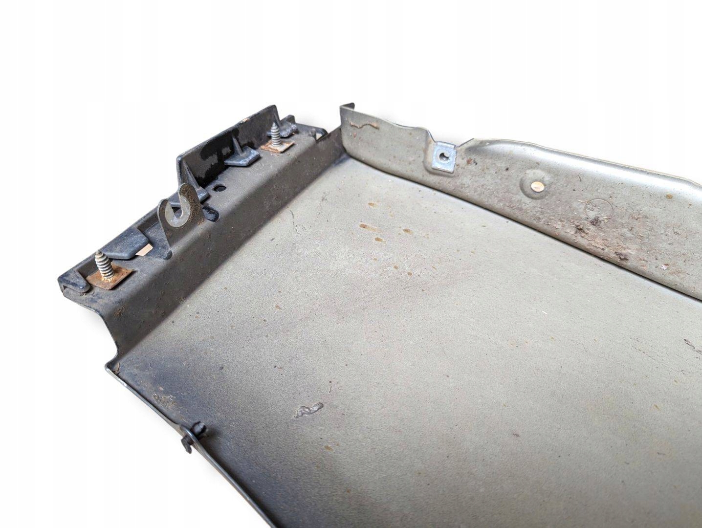 blatník předek levá strana BMW 5 E60/E61 facelift E60 2008 41357111429