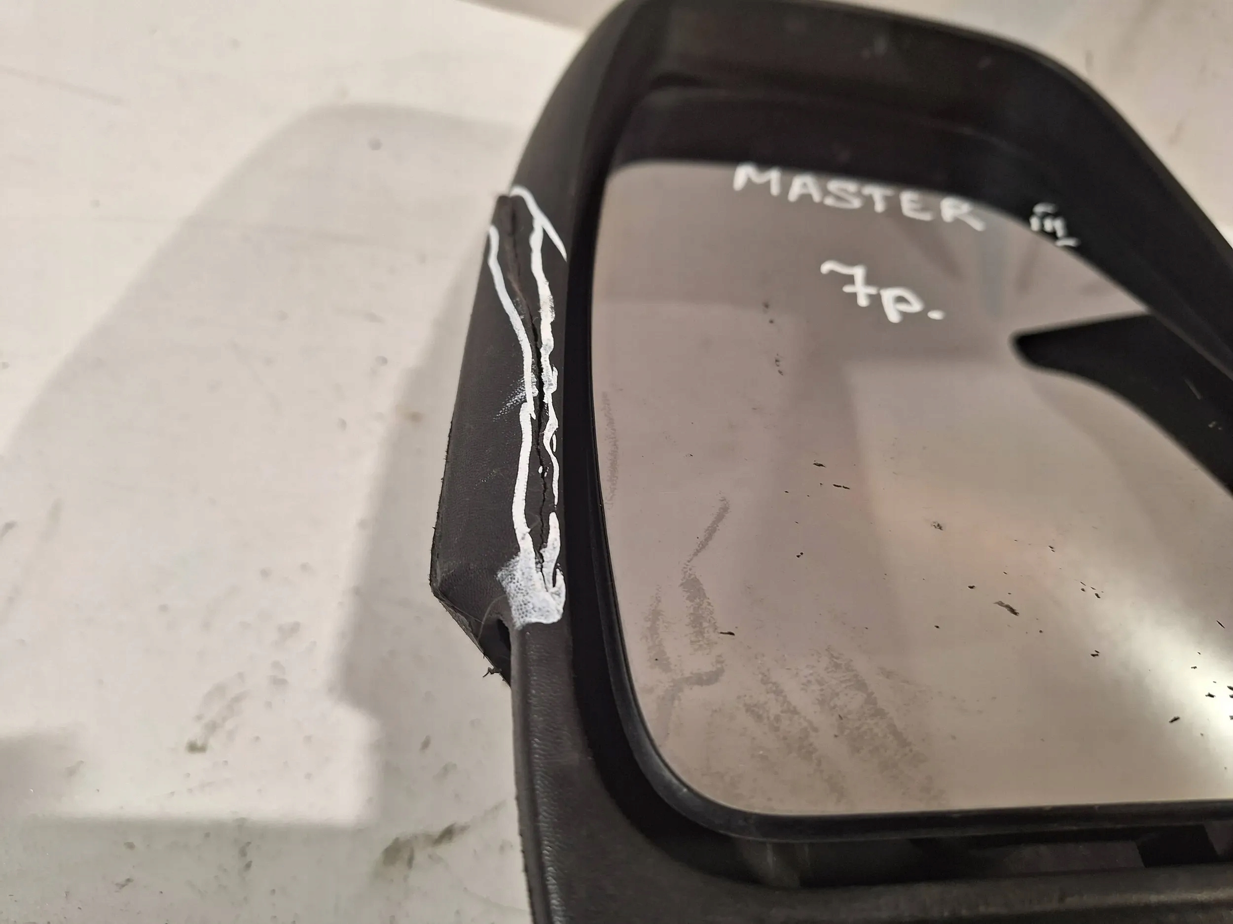 Lusterko zewnętrzne lewe Renault Master III 10- 7PIN EU Typ samochodu Samochody osobowe