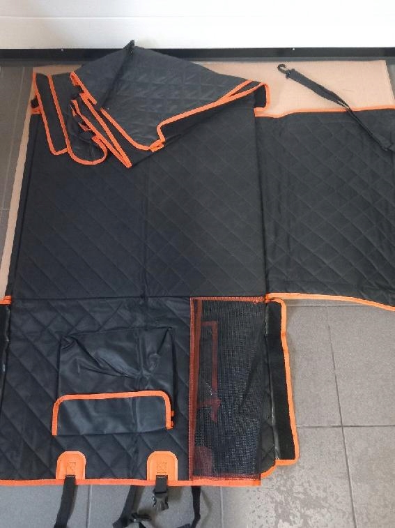 PECUTE Pokrowiec Na Siedzenie Dla Psa Wodoodporny Kratzfest 135x63 cm Kod producenta PSC-13
