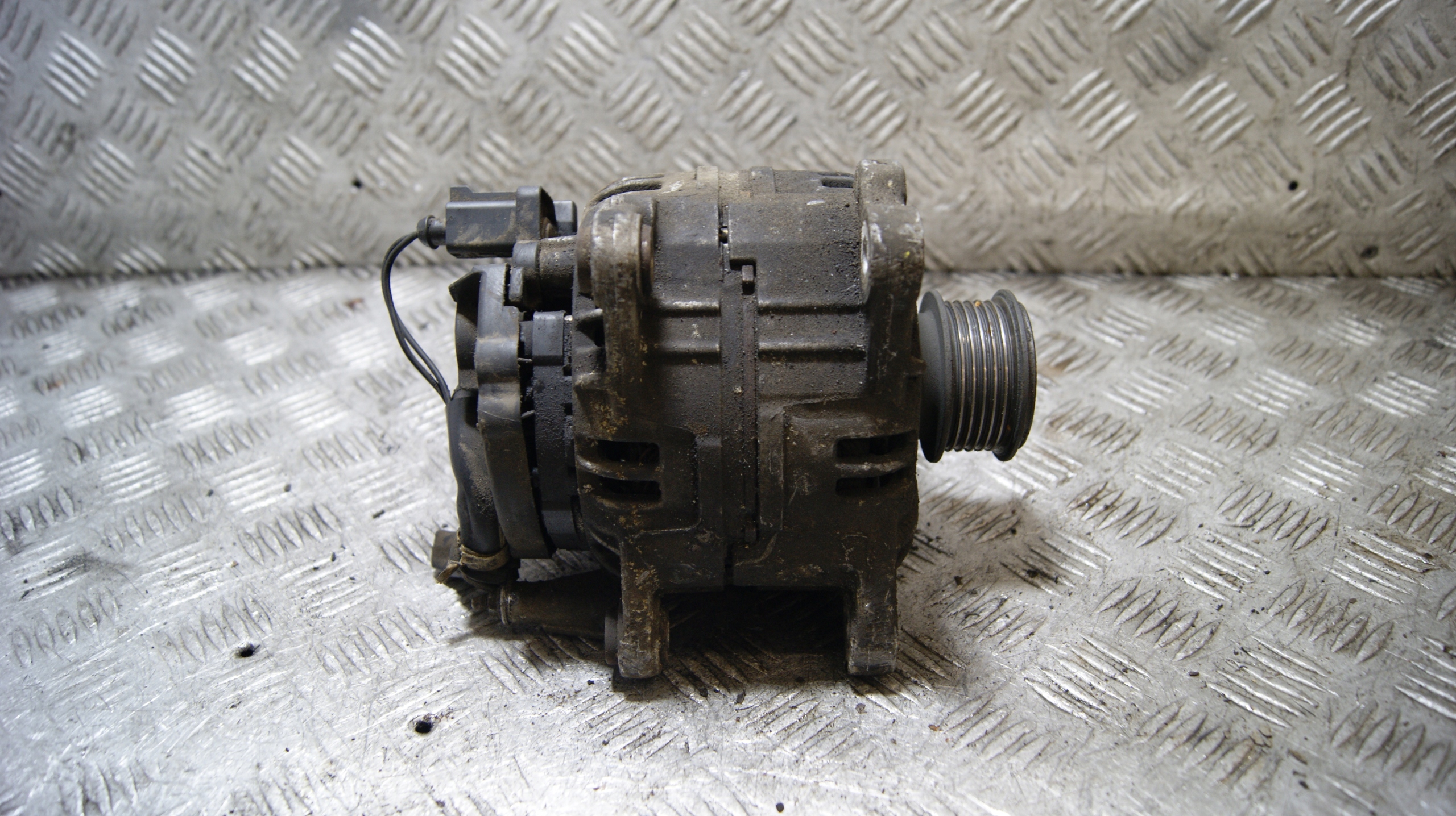 alternator VOLKSWAGEN SHARAN 1 028903023E