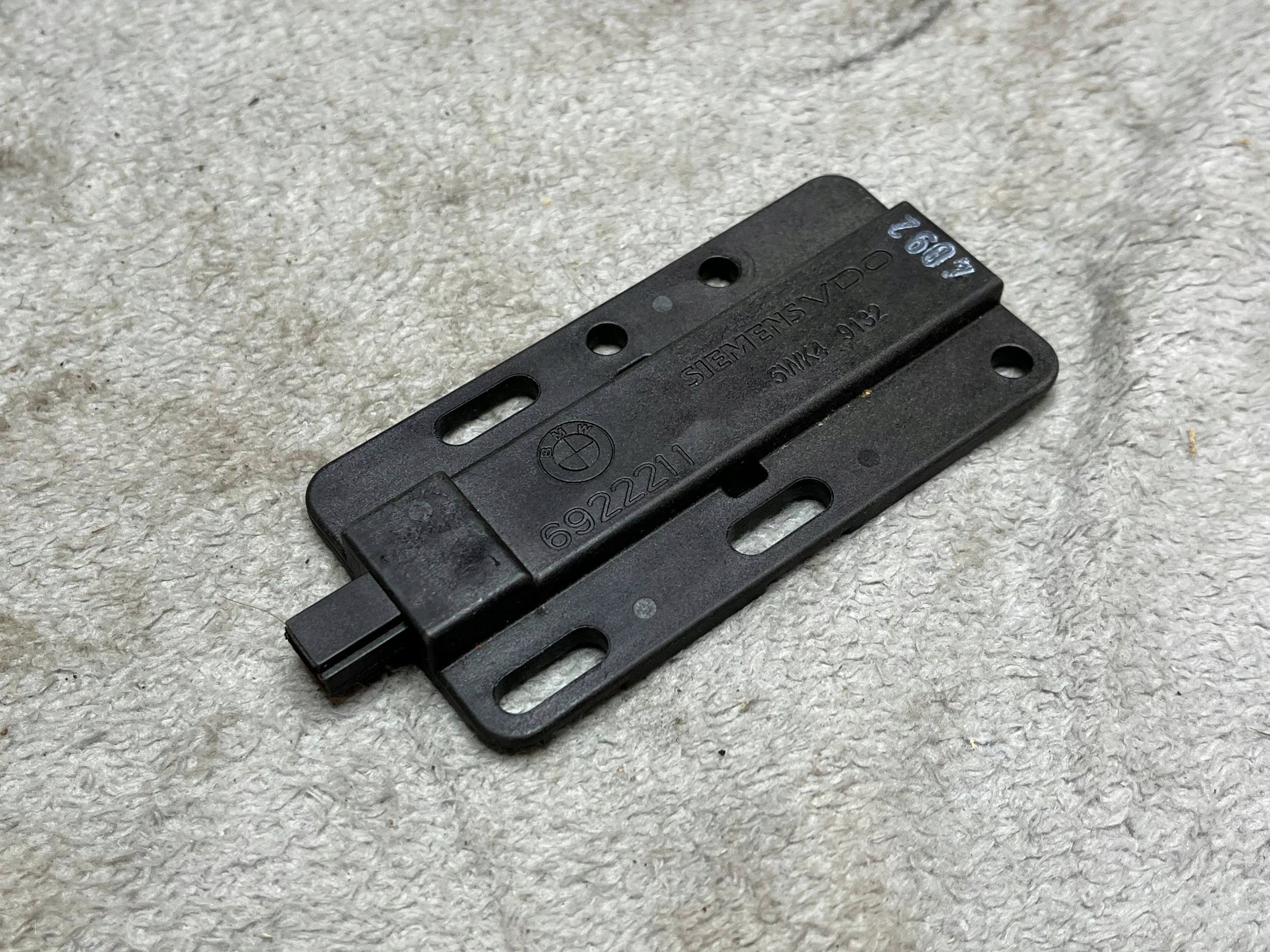 Antenne radiowa BMW 5 E60 E61 61356922211
