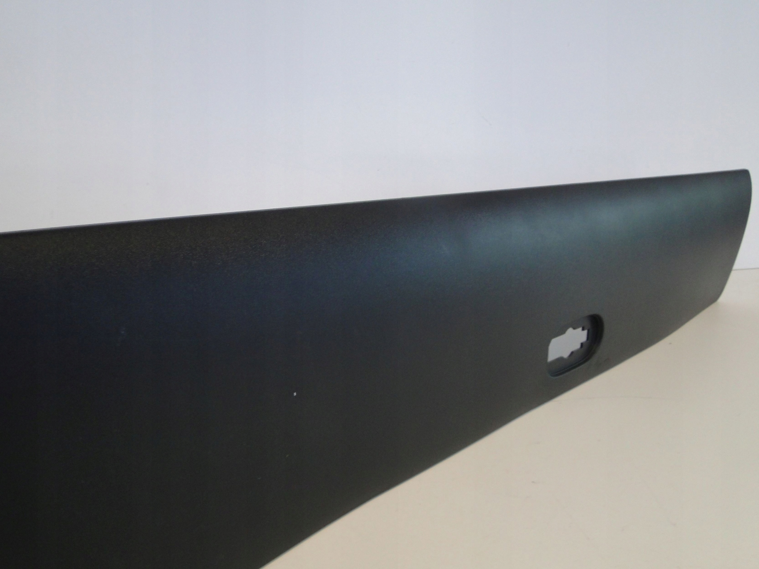 MERCEDES SPRINTER 907 LISTWA BOCZNA PRAWA TYLNA Producent części Mercedes-Benz OE