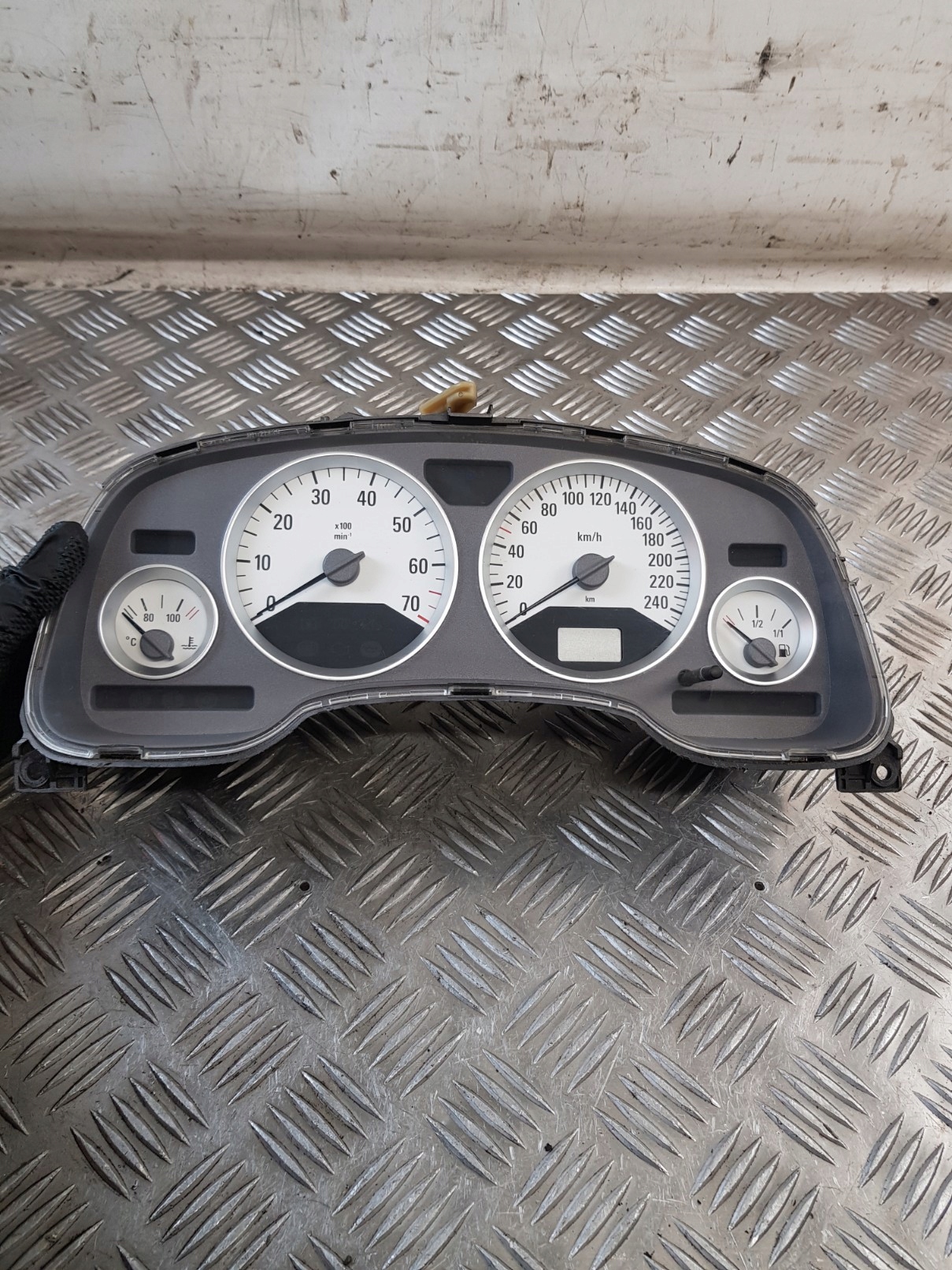 dials 09231131FF OPEL ASTRA G BERTONE 2.2B 01R- EUROPA