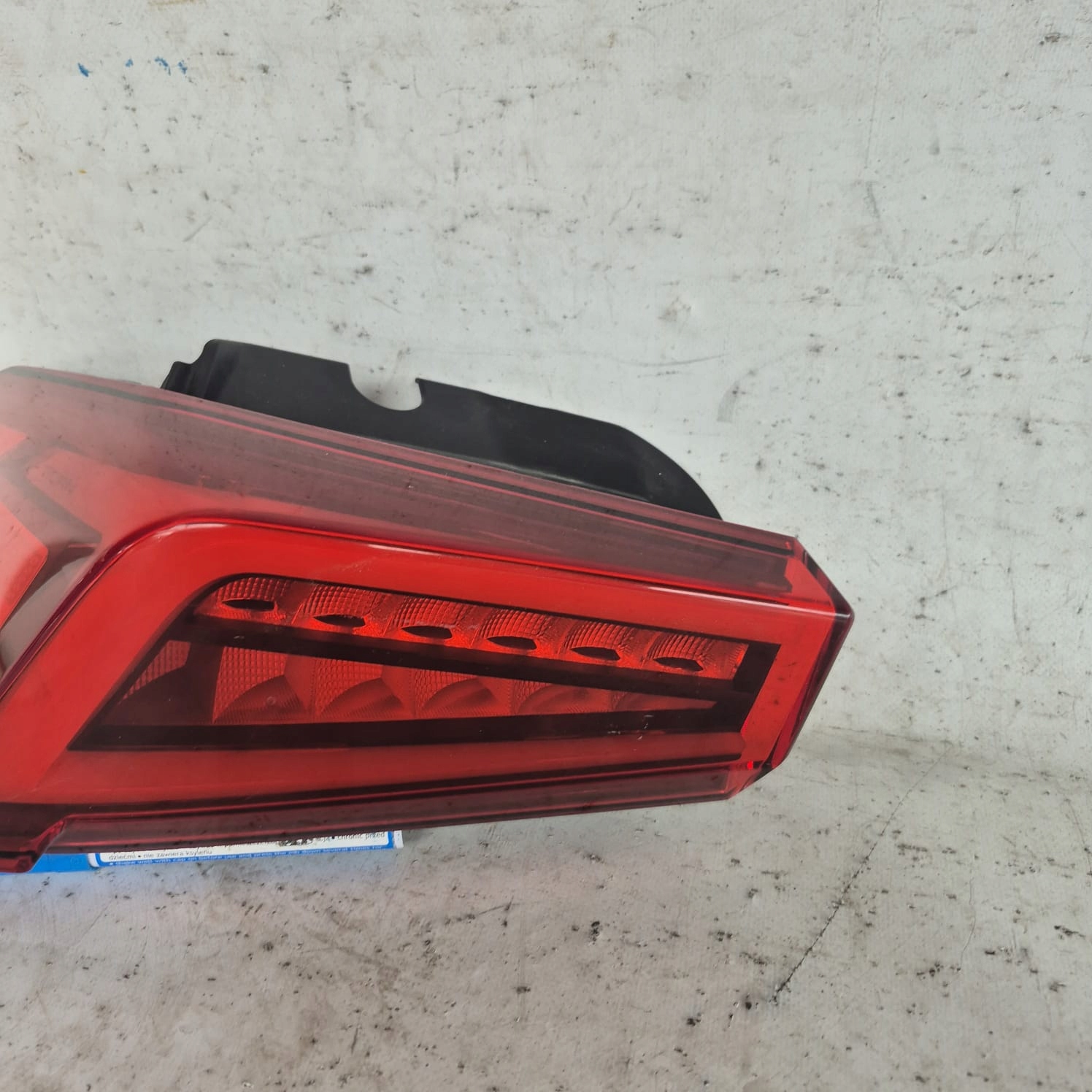 CUPRA BORN 10E 21- light left rear part rear LED 10E945095A