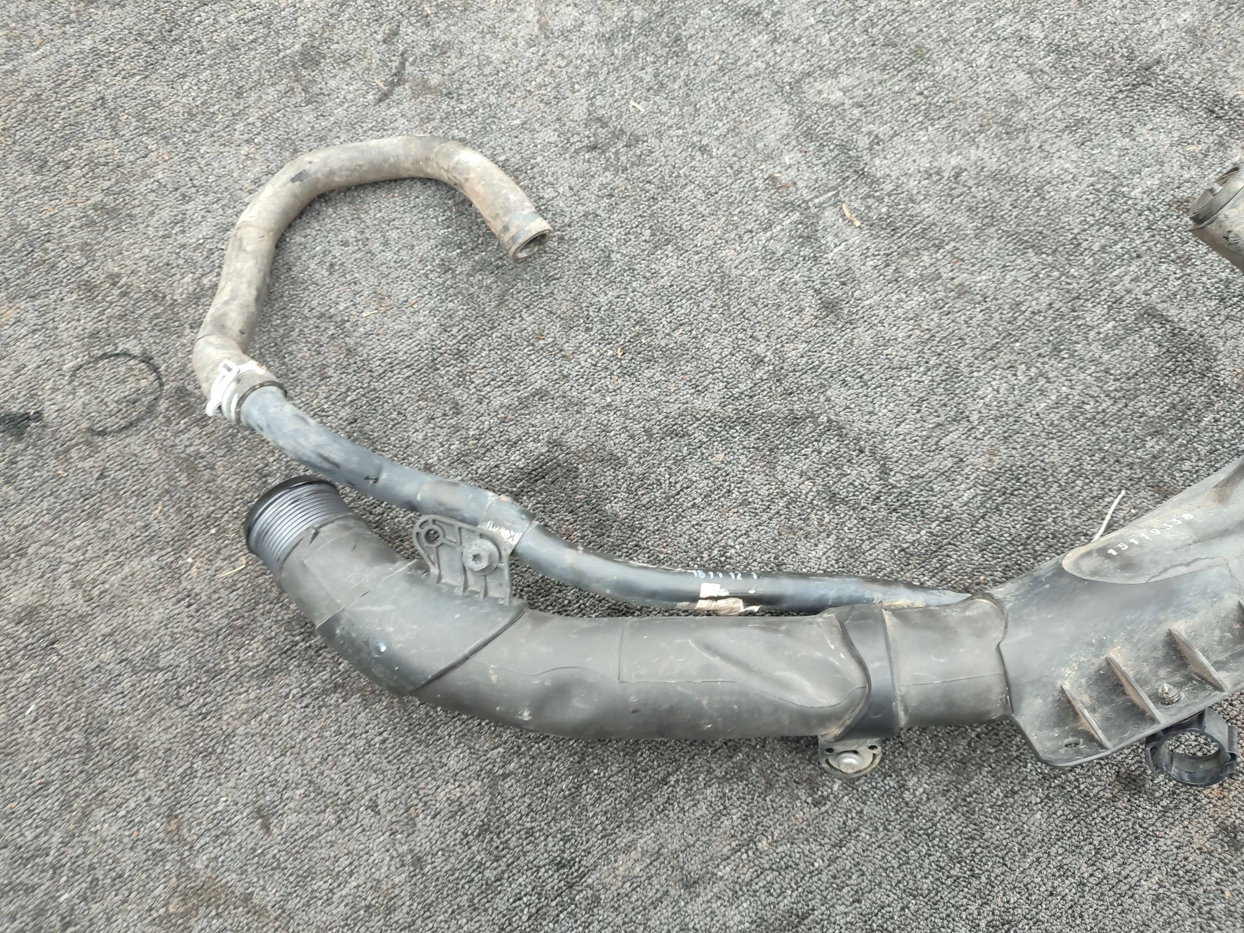prijenos cijev crijevo interkulera AUDI A3 1.6 TDI 1K0145840AE