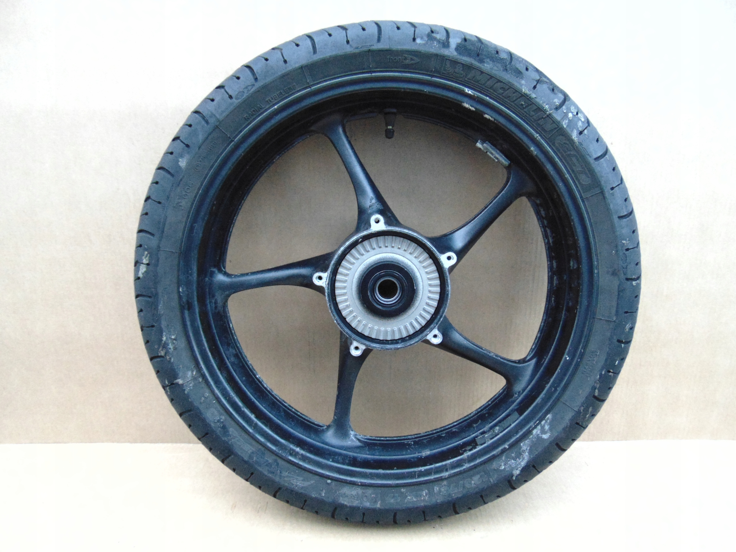 Yamaha FZ6 Fazer S2 колесо Передня шина 120/70-17