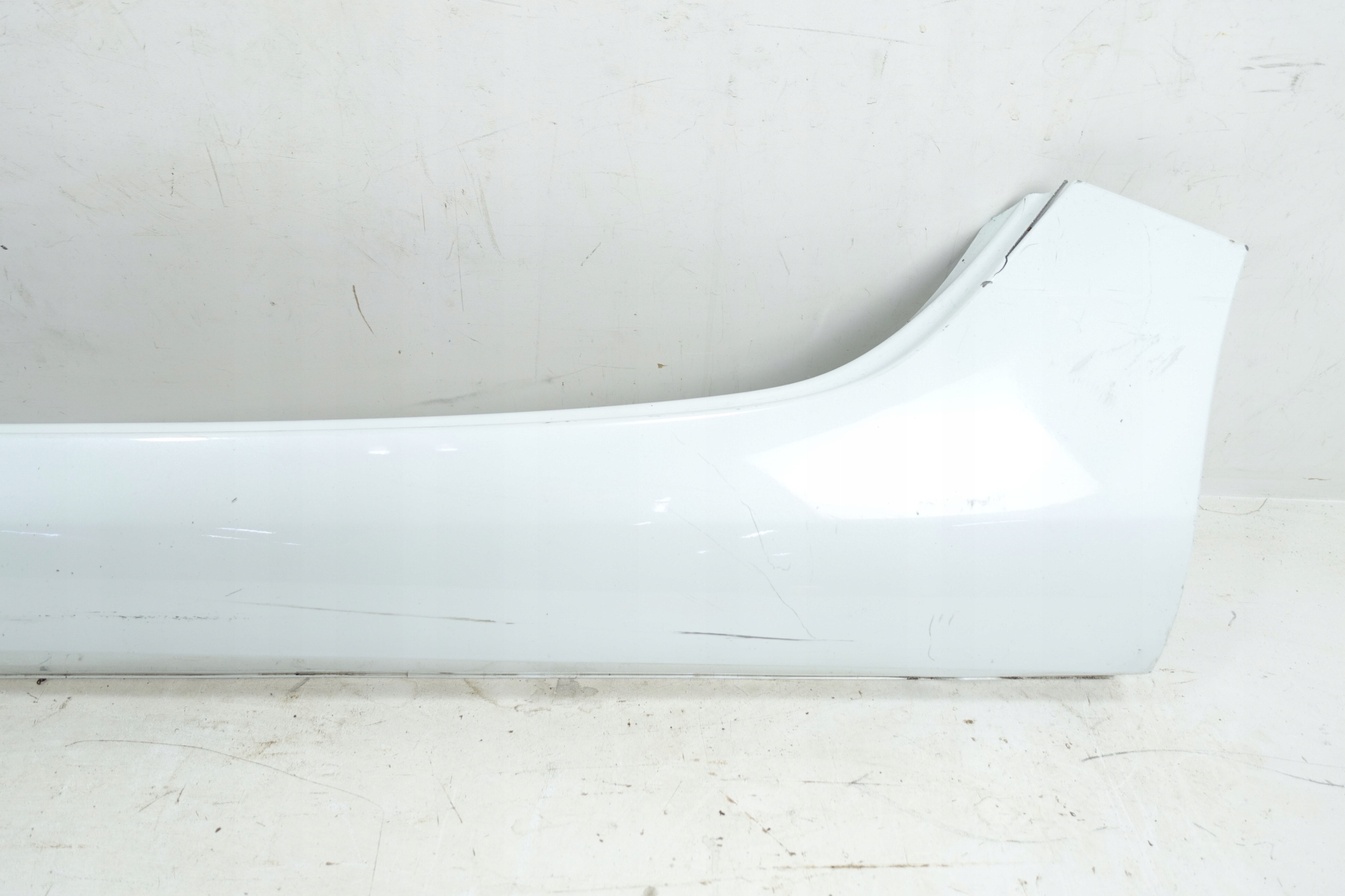 moulding threshold left RENAULT ZOE 764197005R