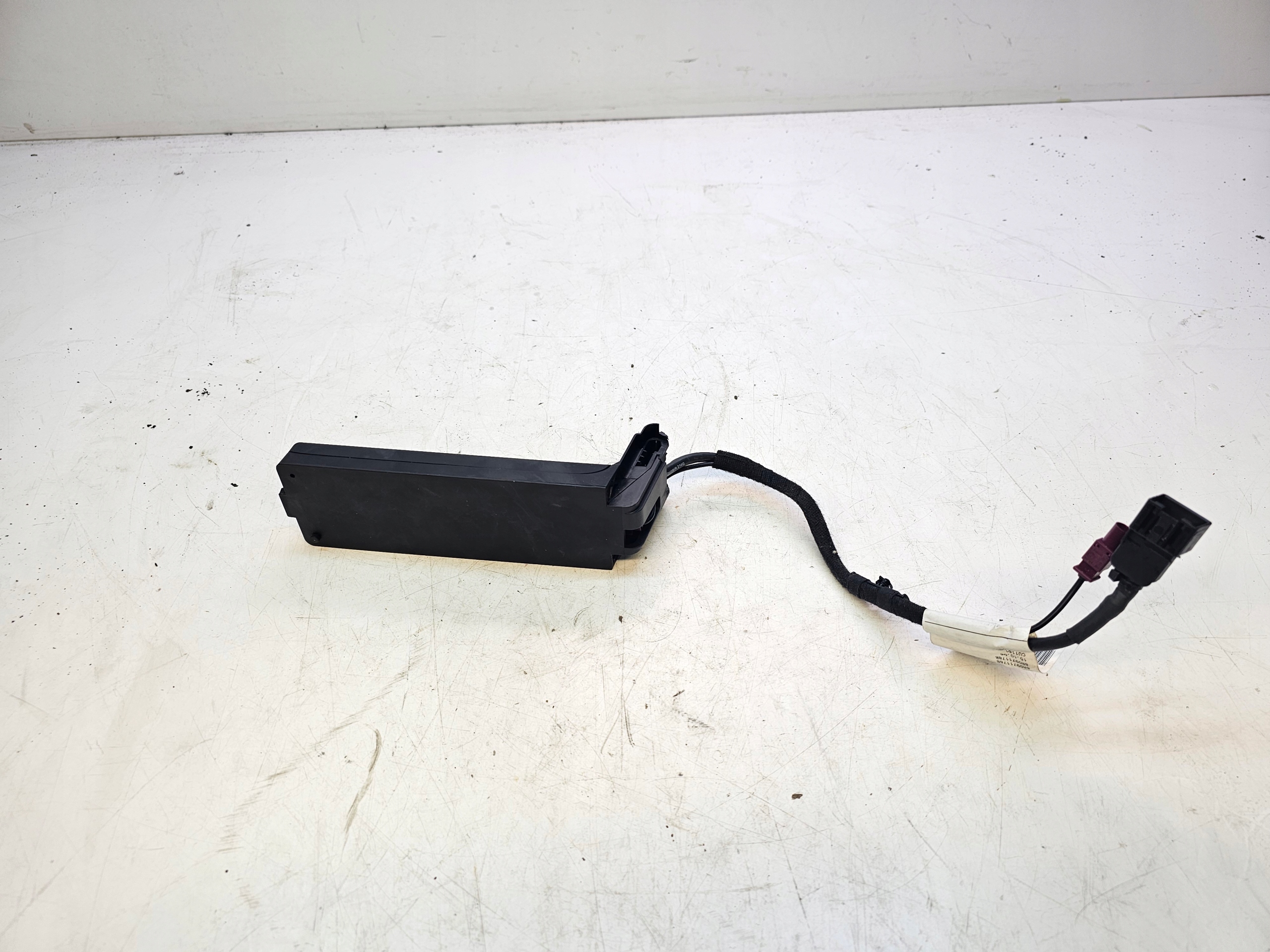 bracket holder TELEFONU AUDI Q5 8R 8R0971178B