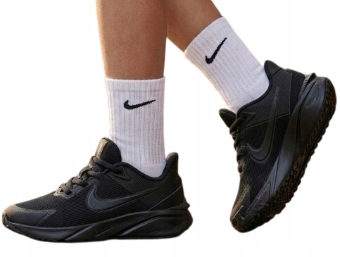 Nike Star Runner 4 Černé sportovní lehké běžecké boty Trénink posilovna