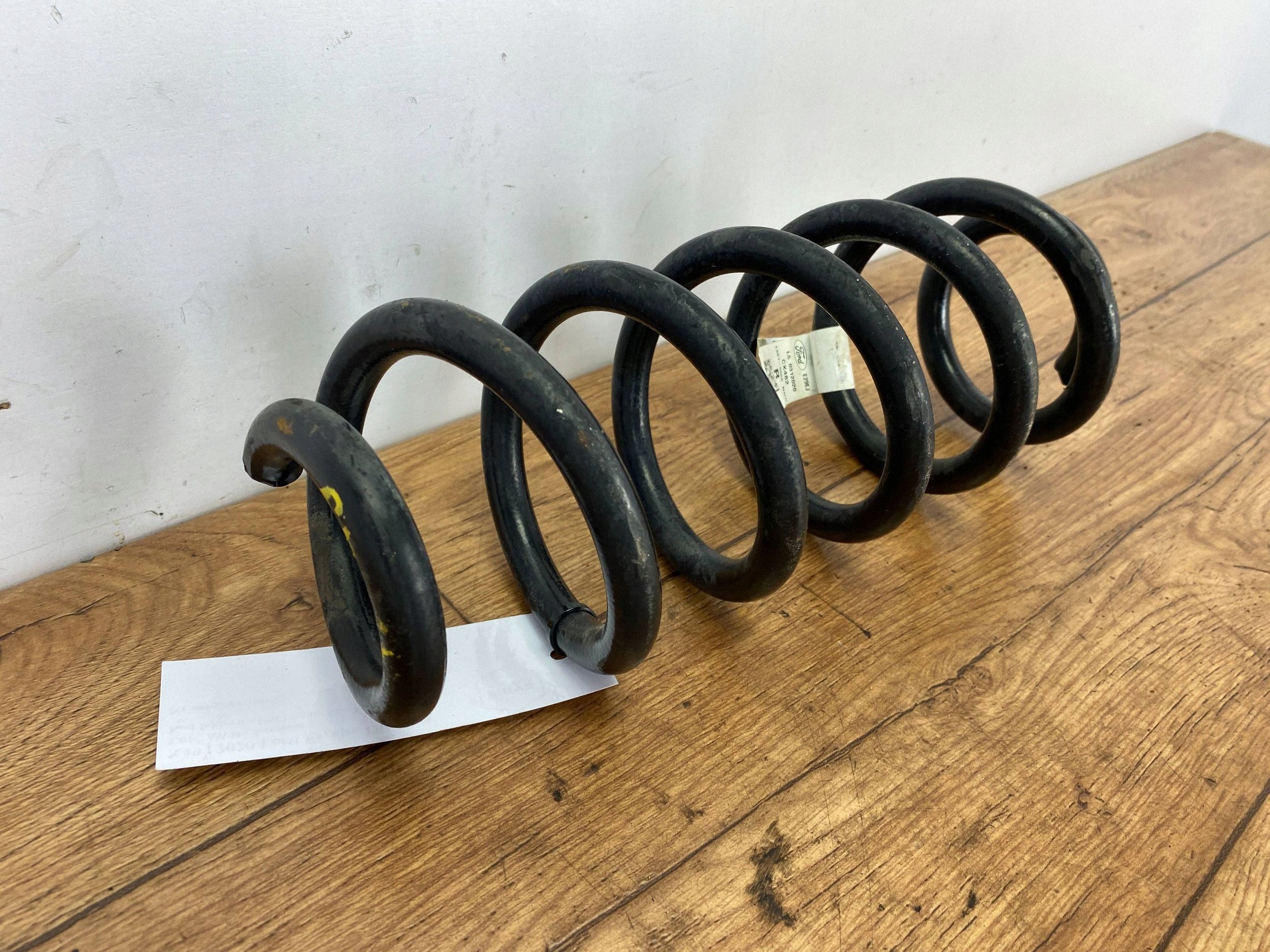 spring rear Ford Escape IV 2020+