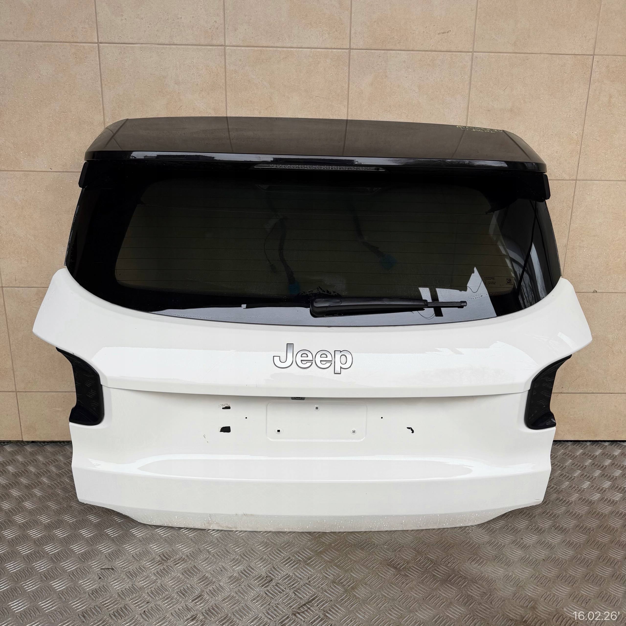 boot doors complete JEEP AVENGER 2023 ROK KAMERA