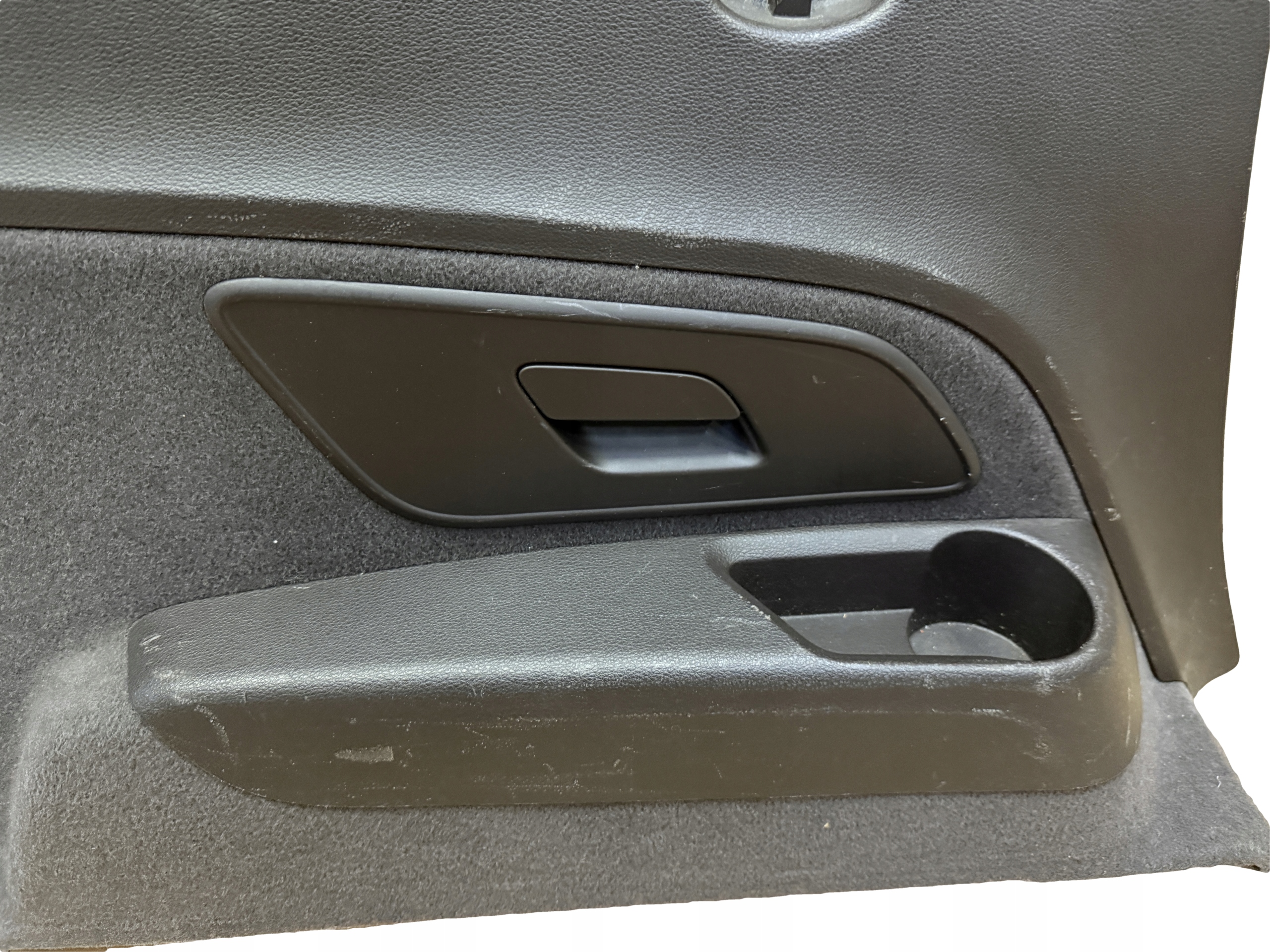 AUDI Q7 4M boot upholstery left BRAZOWY 4M0863879