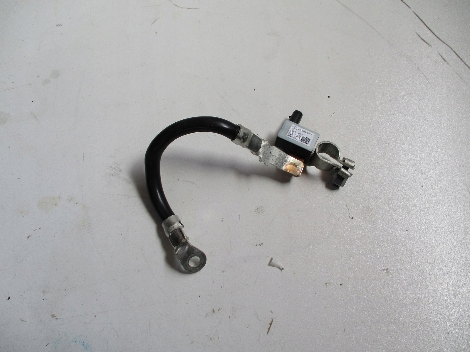 BATTERIEMANAGEMENT SENSOR MINUS A0009058212