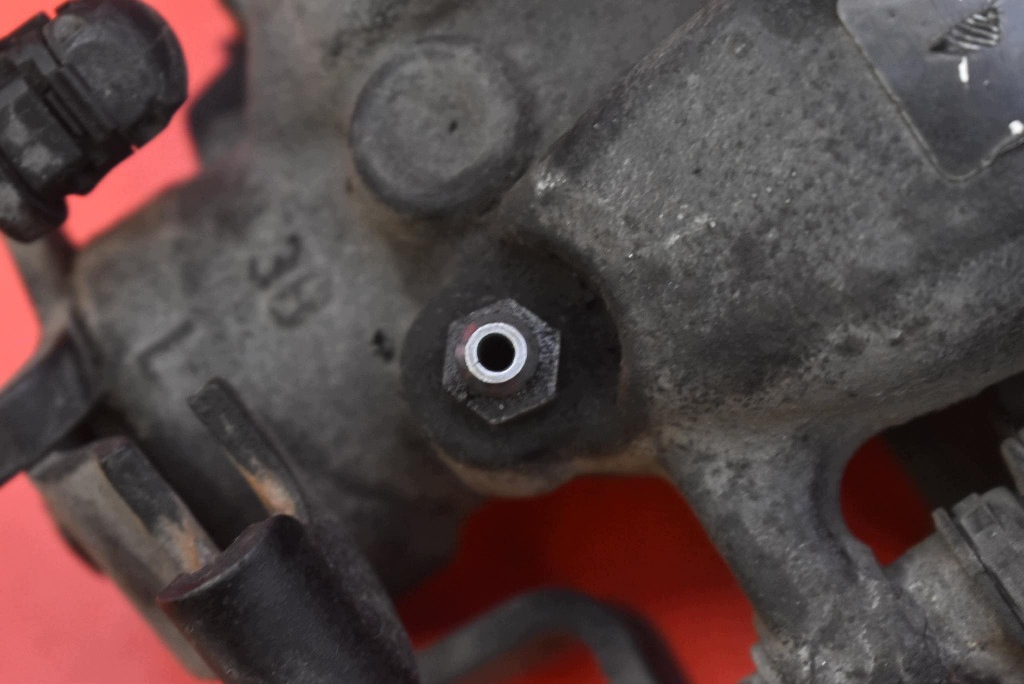 caliper brake left rear part CITROEN DS5 1.6 THP 200 KM 12-15