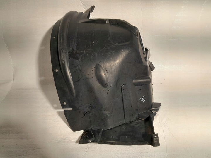 BMW X6 E71 mudguard left front 7180621