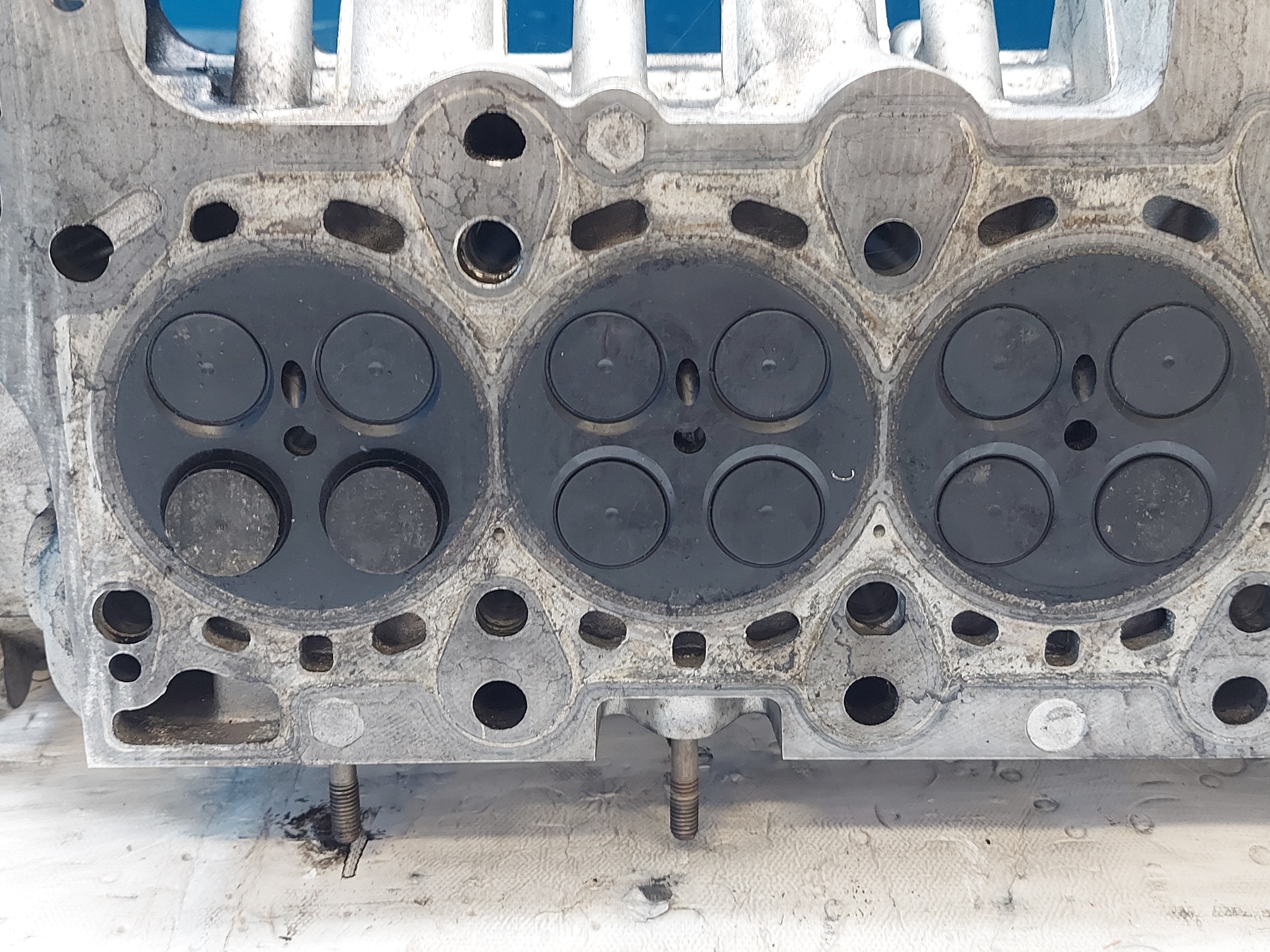 head. BMW 7 E38 M57 3.0 TD 2246875.9