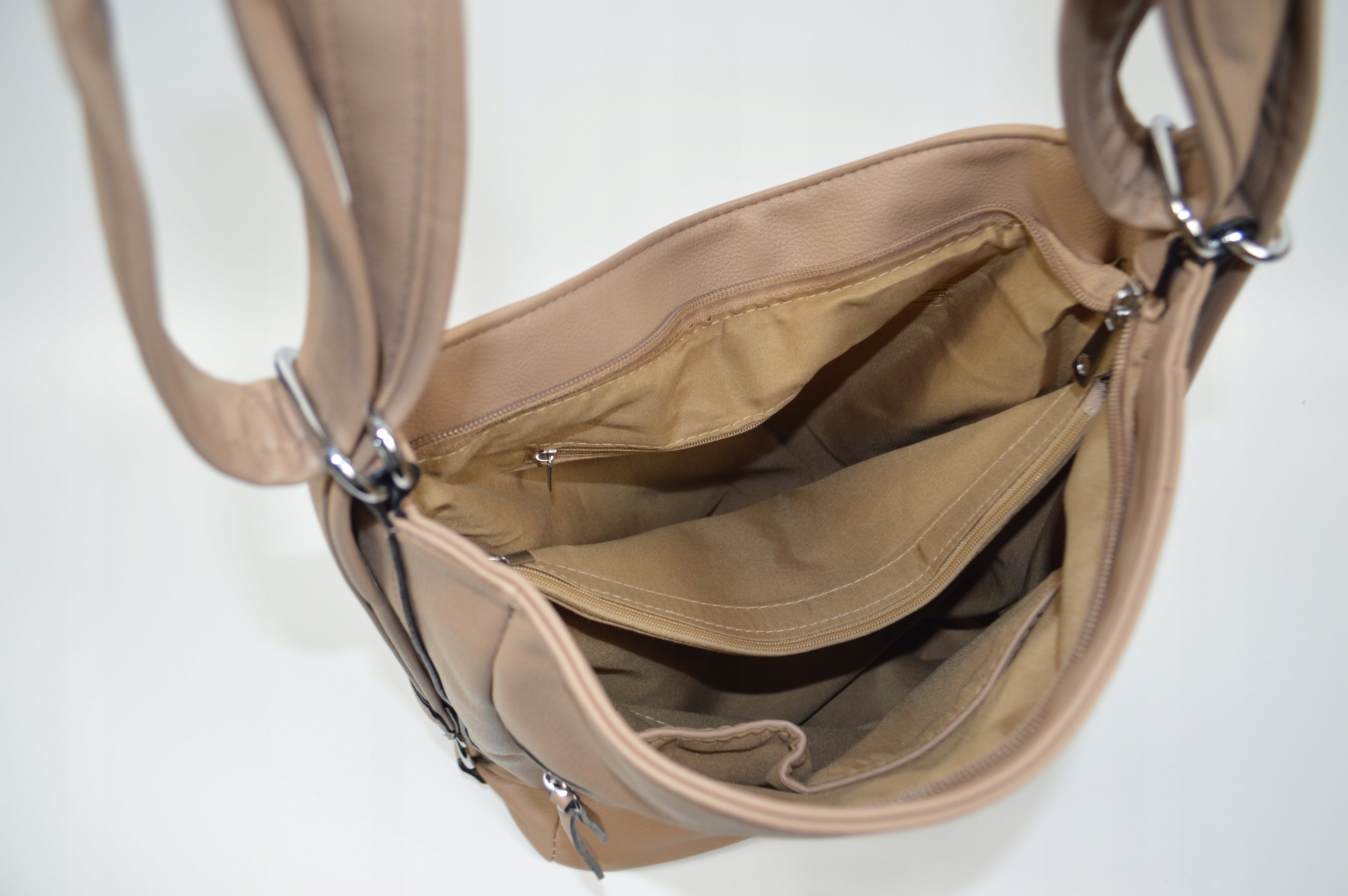 DUŻA POJEMNA TOREBKA DAMSKA LISTONOSZKA WOREK TORBO-PLECAK Płeć kobieta