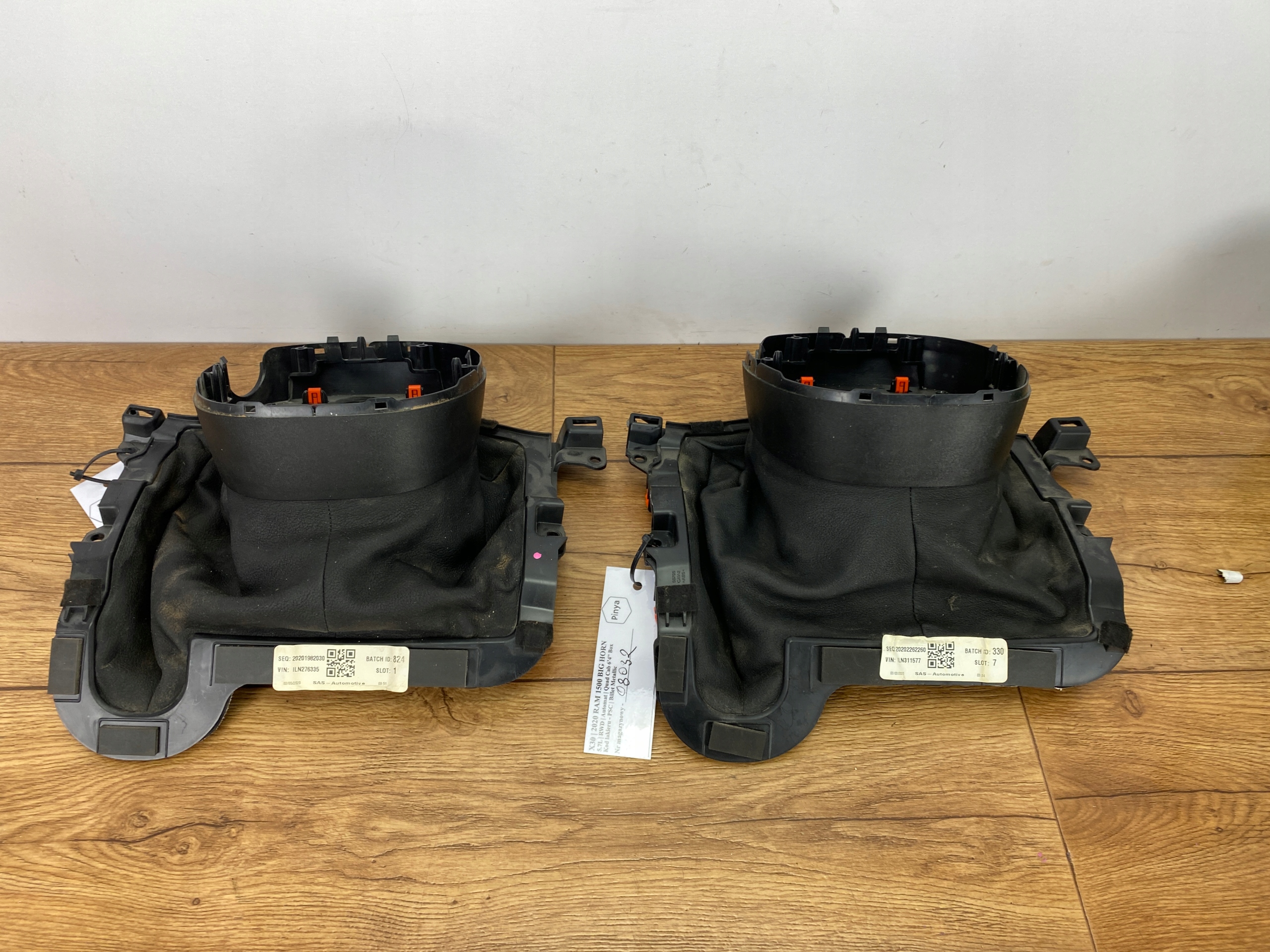 Blende Abdeckung des Lenkrads Dodge Ram 1500 2019+ USA
