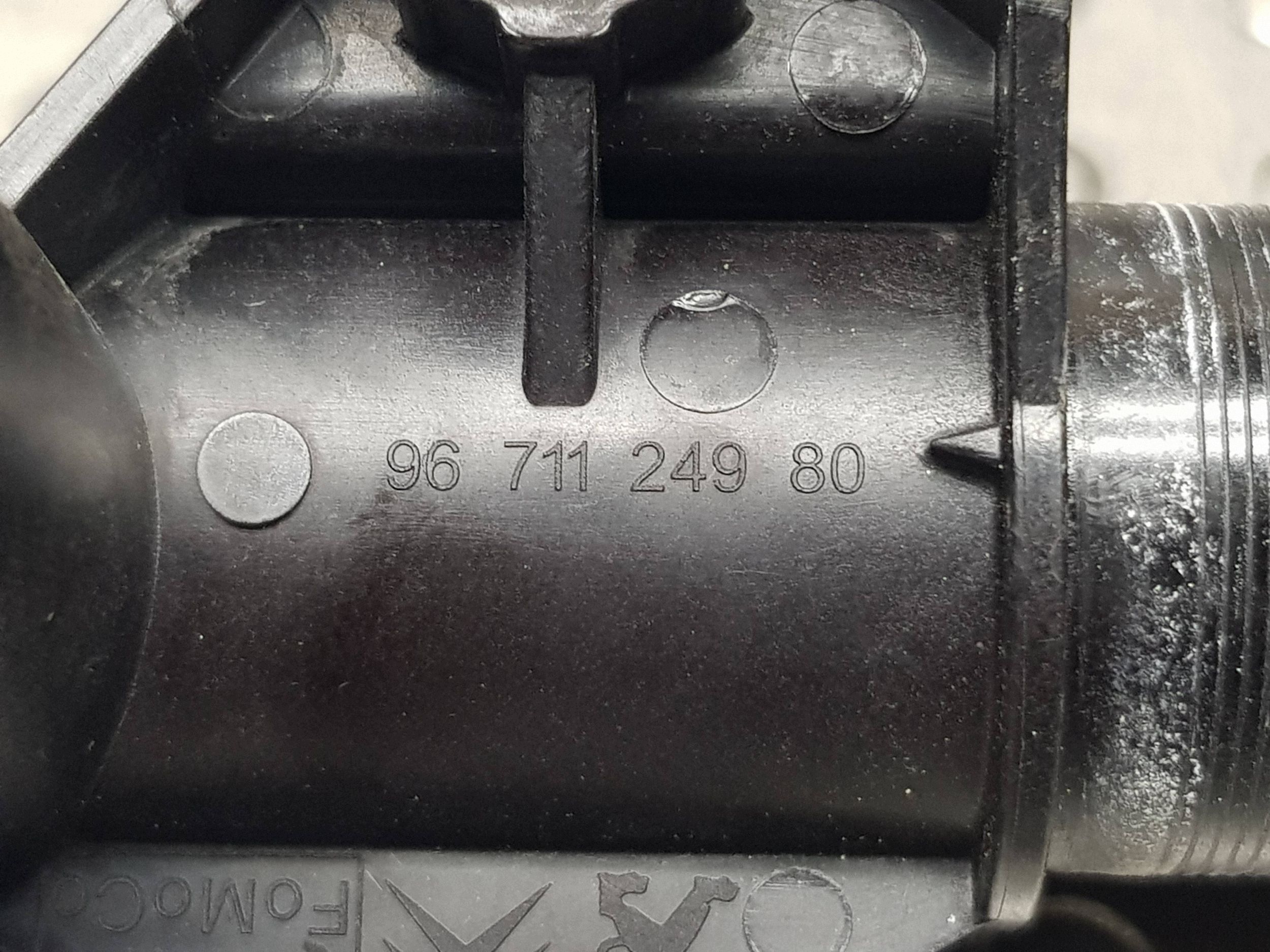 Bride d’eau 9671124980 FORD C-MAX MK1 FOCUS MK2 1.6 TDCI