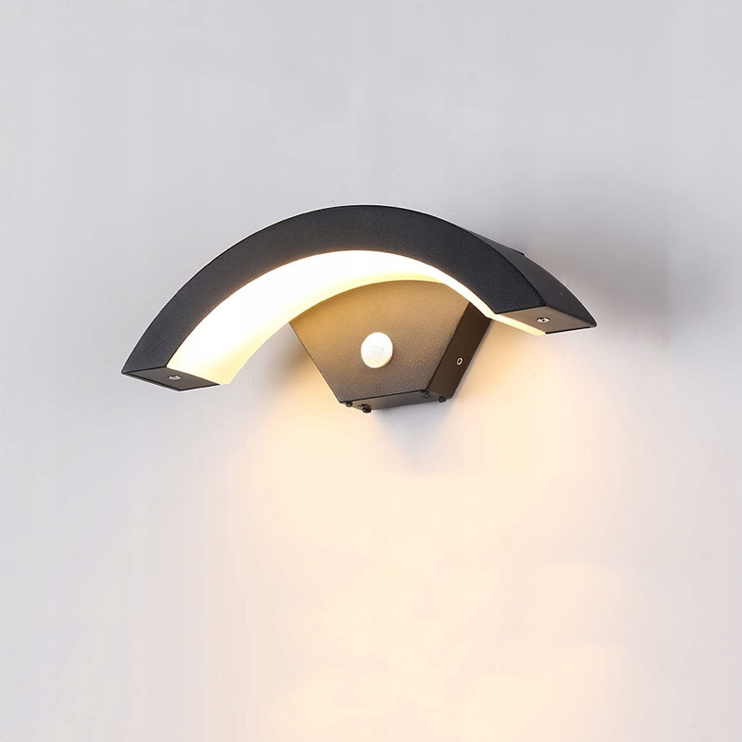 18W Kinkiet Zewnętrzny Lampa Elewacyjna Led Ogrodowa IP65 Czujnik Ruchu