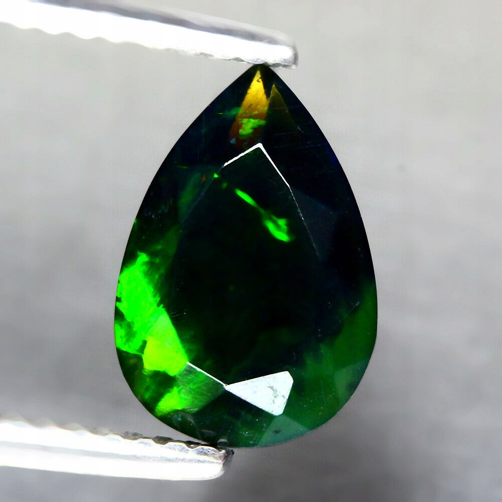Opal černý přírodní kámen 1.46ct