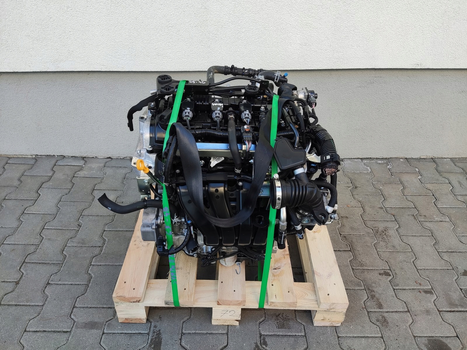 engine complete injectors RENAULT CAPTUR II 1.6 E-TECH H4MC632 9500 KM